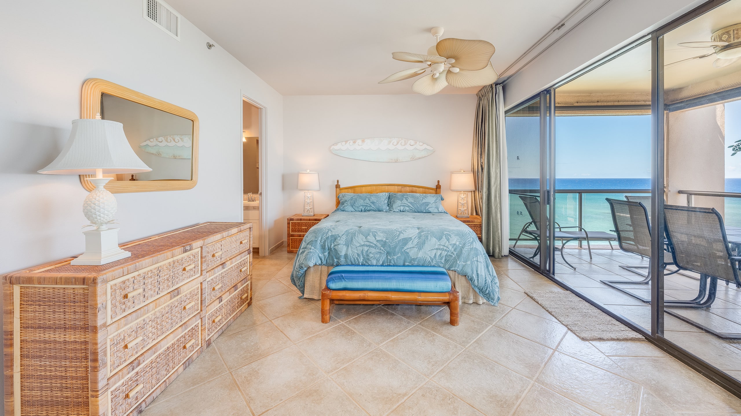 Condo in Lahaina · ★4.9 · 2 bedrooms · 4 beds · 2 baths - Image 21