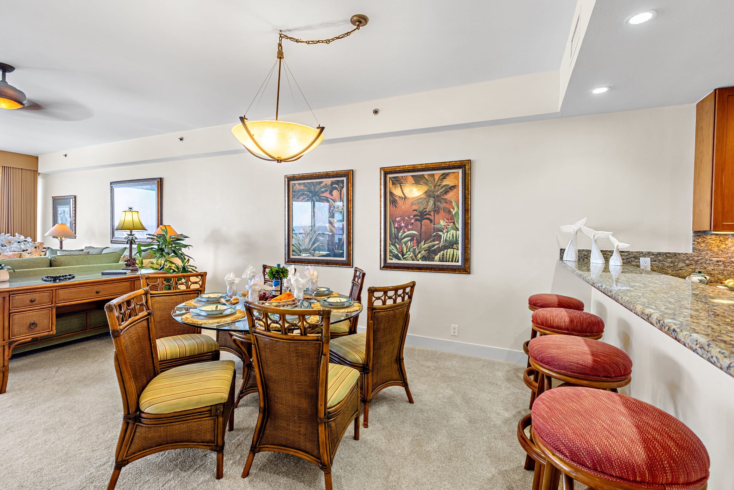 Condo in Lahaina · ★4.86 · 2 bedrooms · 4 beds · 2 baths - Image 11