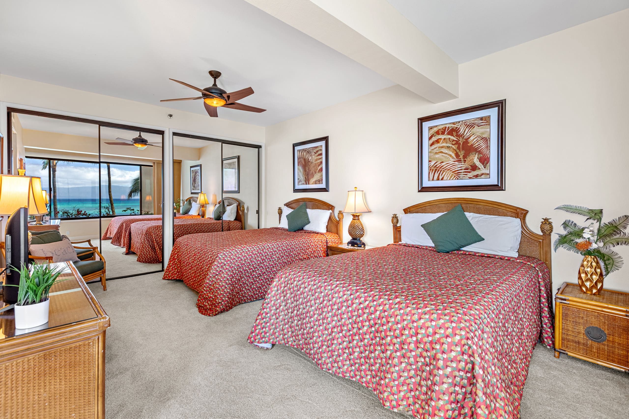 Condo in Lahaina · ★4.86 · 2 bedrooms · 4 beds · 2 baths - Image 33