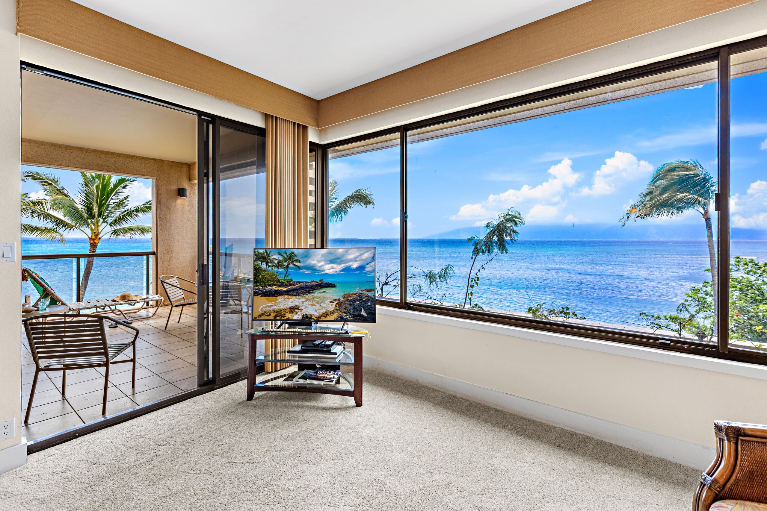 Condo in Lahaina · ★4.86 · 2 bedrooms · 4 beds · 2 baths - Image 7