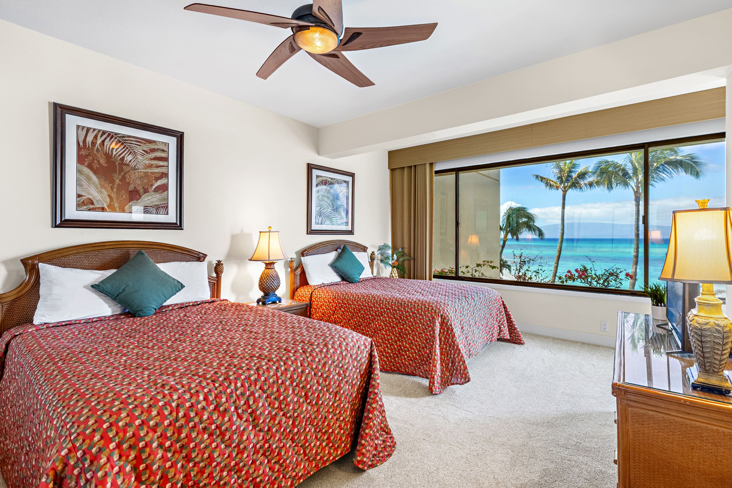 Condo in Lahaina · ★4.86 · 2 bedrooms · 4 beds · 2 baths - Image 34