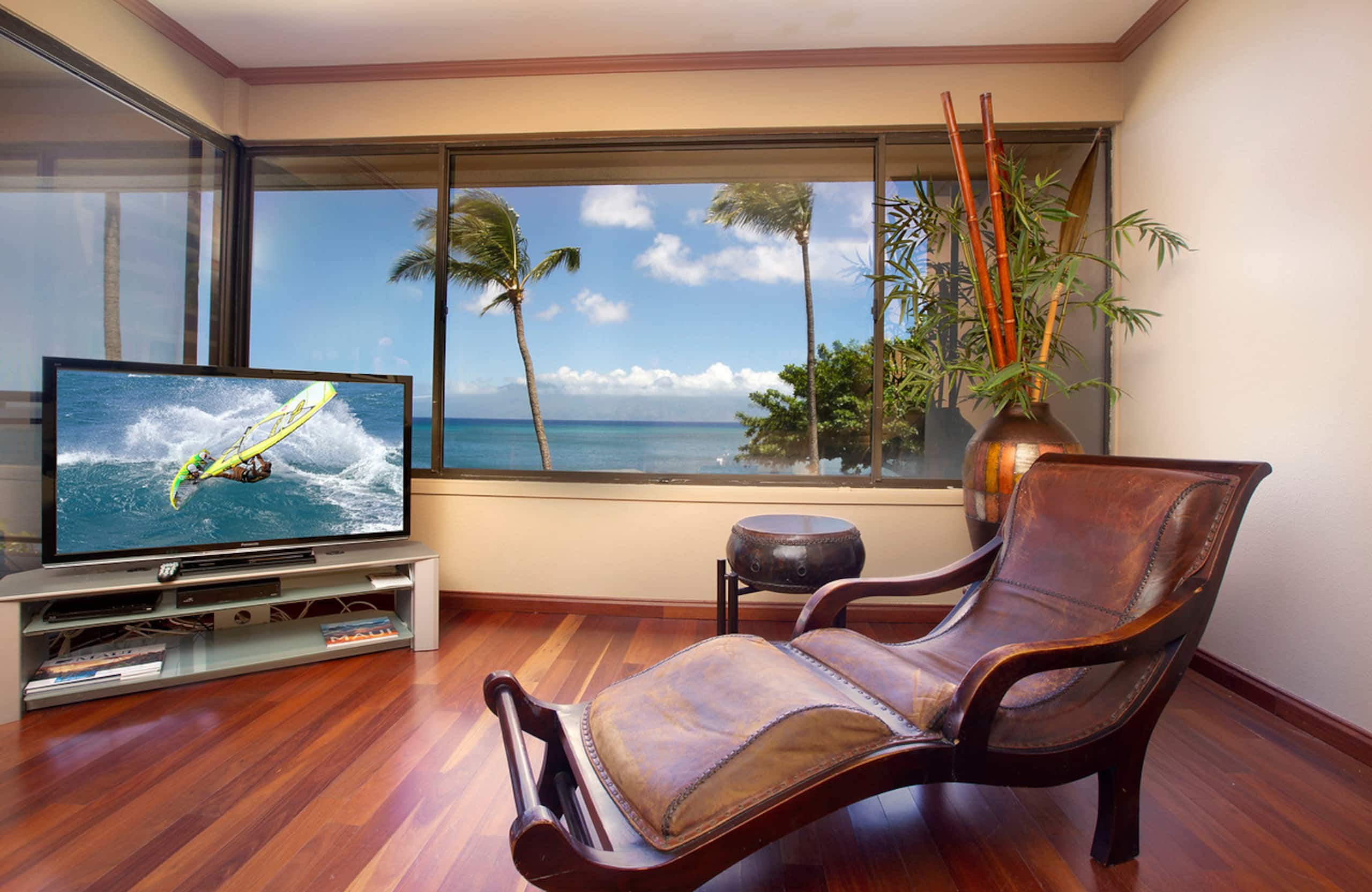 Condo in Lahaina · ★5.0 · 2 bedrooms · 3 beds · 2 baths - Image 5