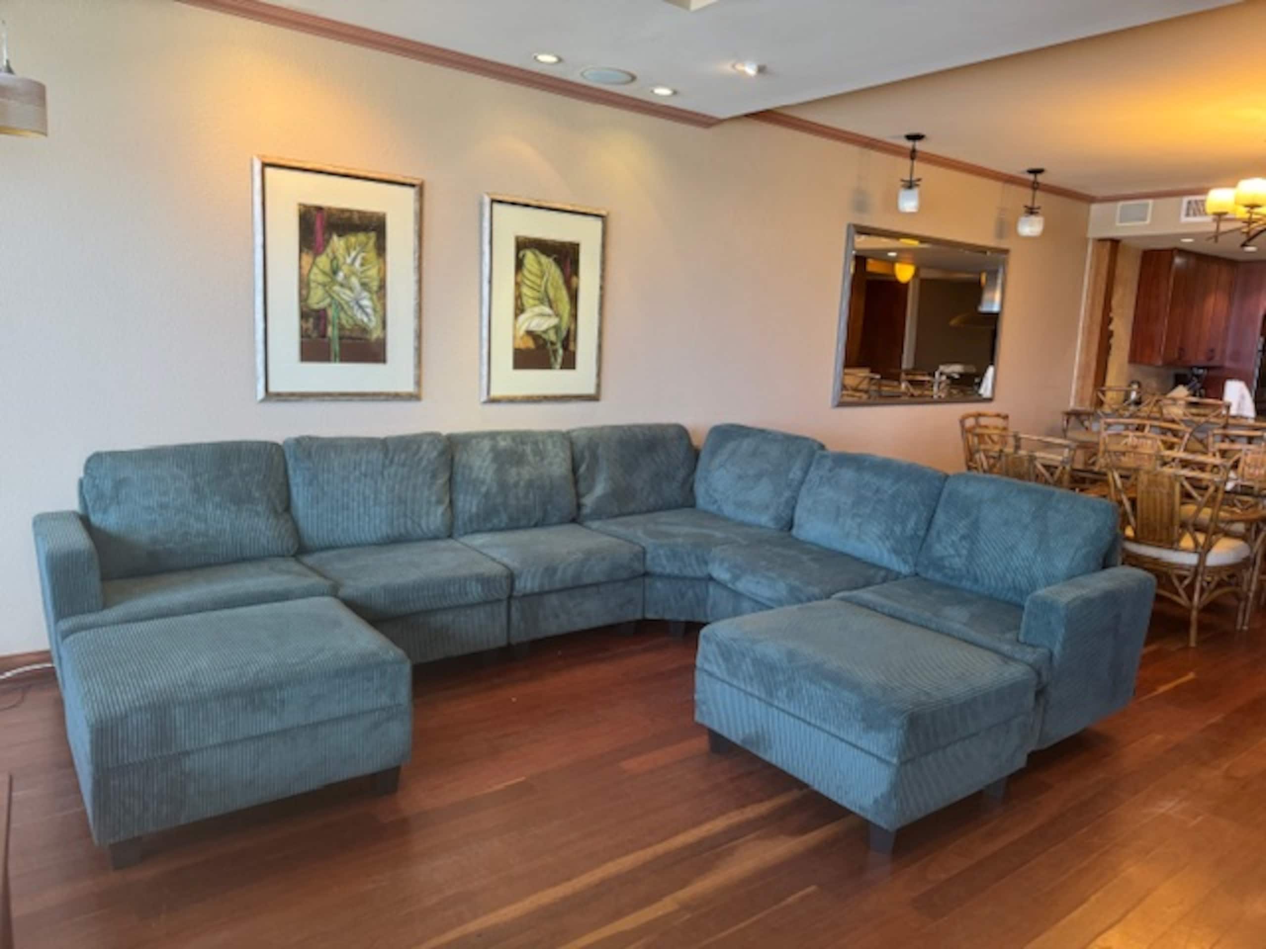 Condo in Lahaina · ★5.0 · 2 bedrooms · 3 beds · 2 baths - Image 3