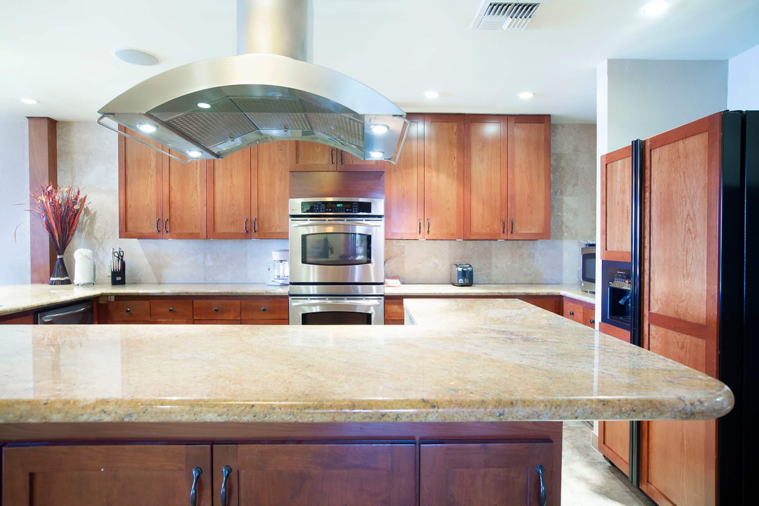 Condo in Lahaina · ★5.0 · 2 bedrooms · 3 beds · 2 baths - Image 8