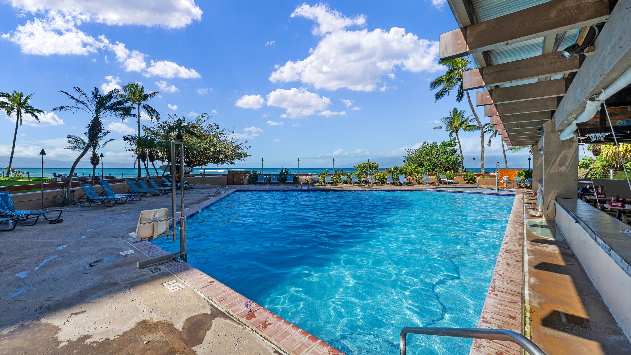 Condo in Lahaina · ★4.53 · 1 bedroom · 2 beds · 2 private baths - Image 52