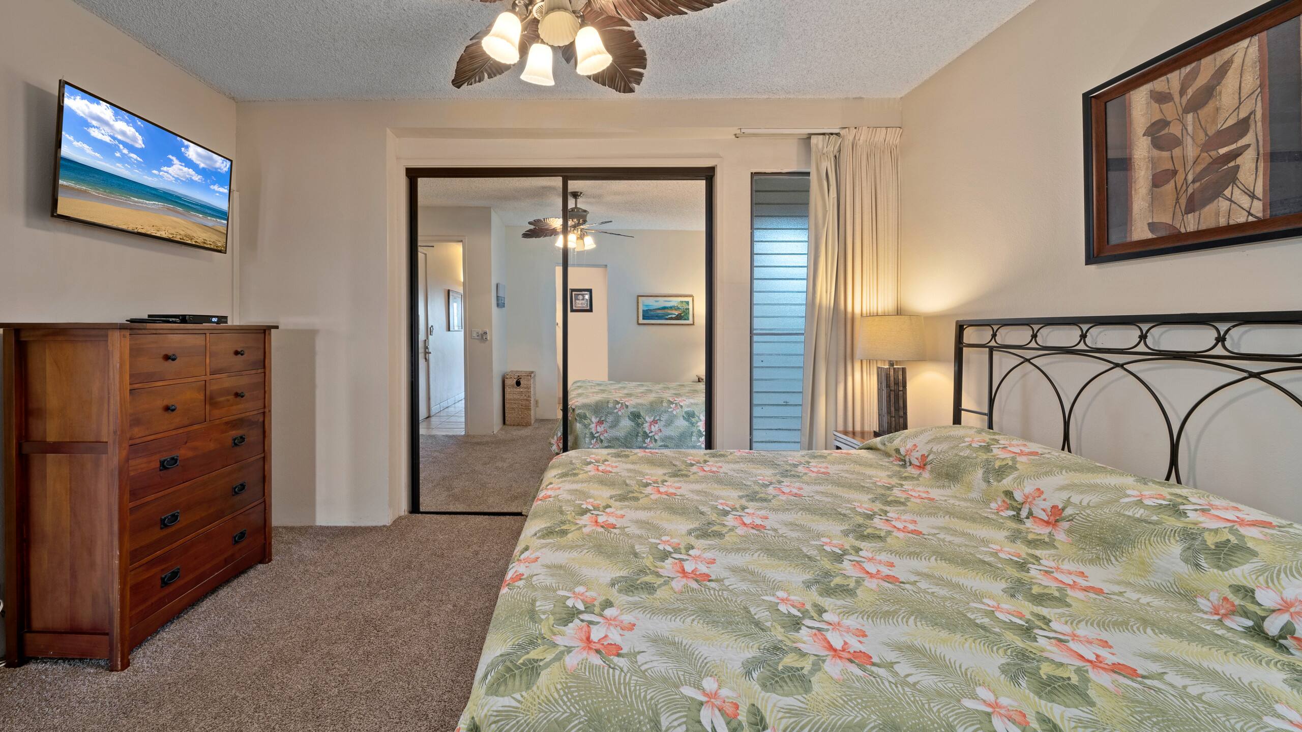 Condo in Lahaina · ★4.53 · 1 bedroom · 2 beds · 2 private baths - Image 23