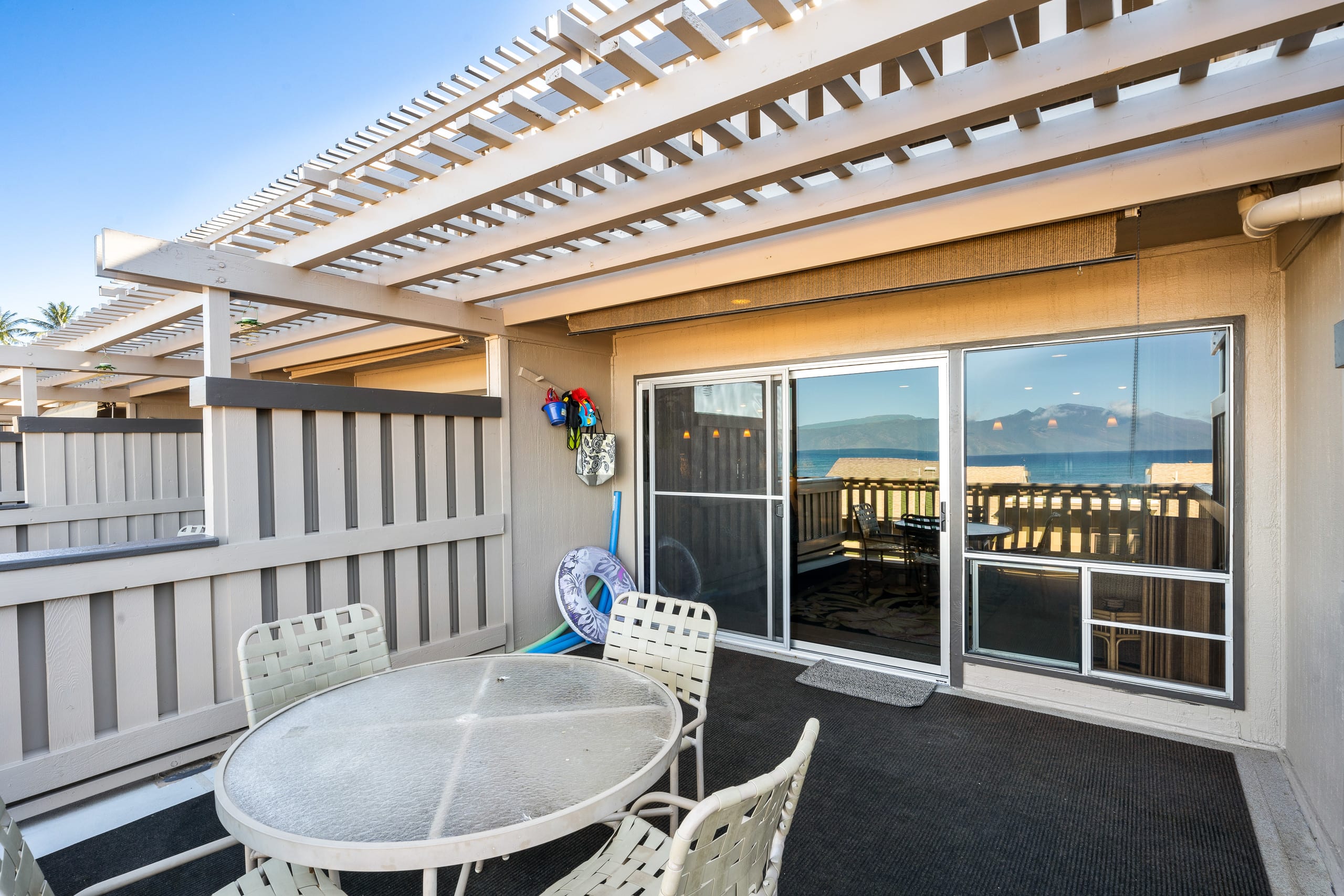 Condo in Lahaina · ★4.6 · 2 bedrooms · 3 beds · 2 baths - Image 14