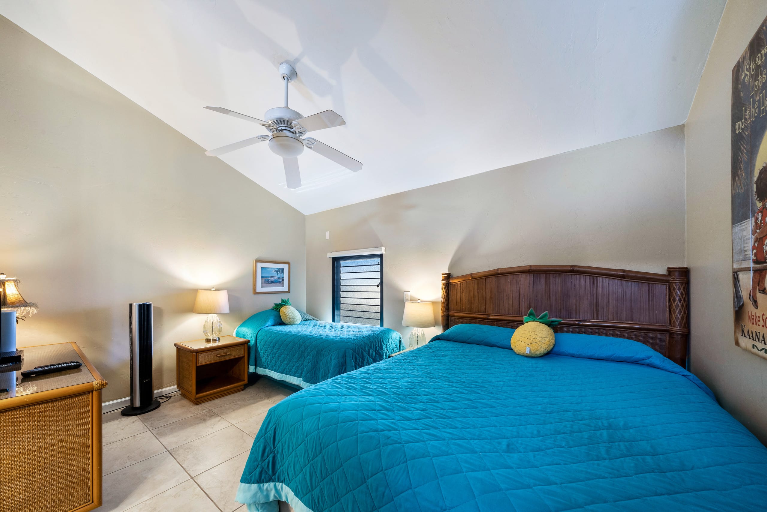 Condo in Lahaina · ★4.6 · 2 bedrooms · 3 beds · 2 baths - Image 26
