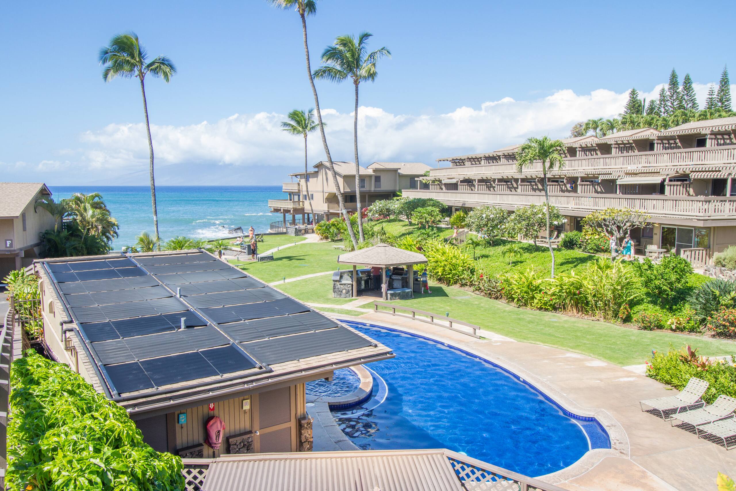 Condo in Lahaina · ★4.6 · 2 bedrooms · 3 beds · 2 baths - Image 37
