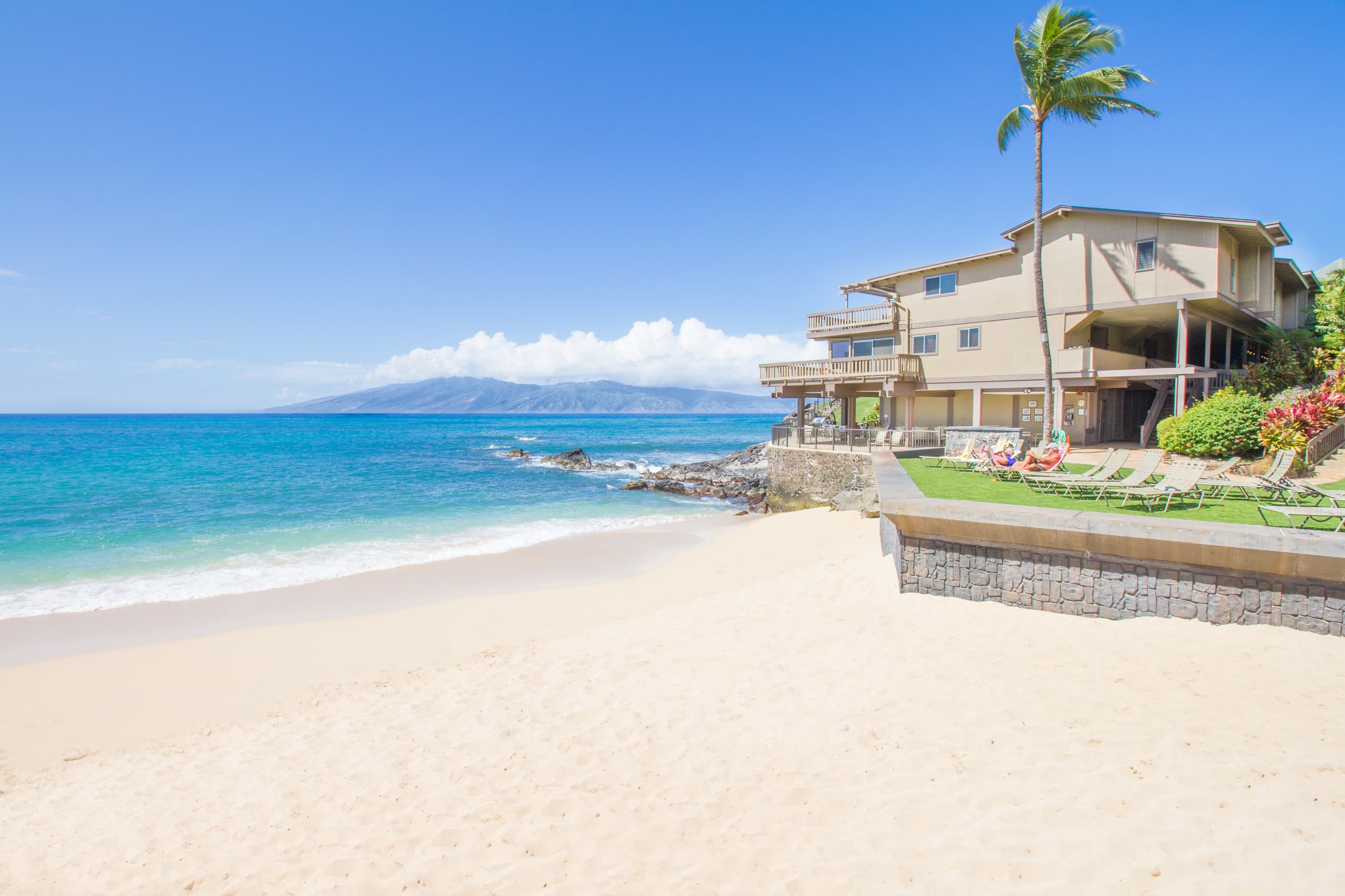 Condo in Lahaina · ★4.6 · 2 bedrooms · 3 beds · 2 baths - Image 31