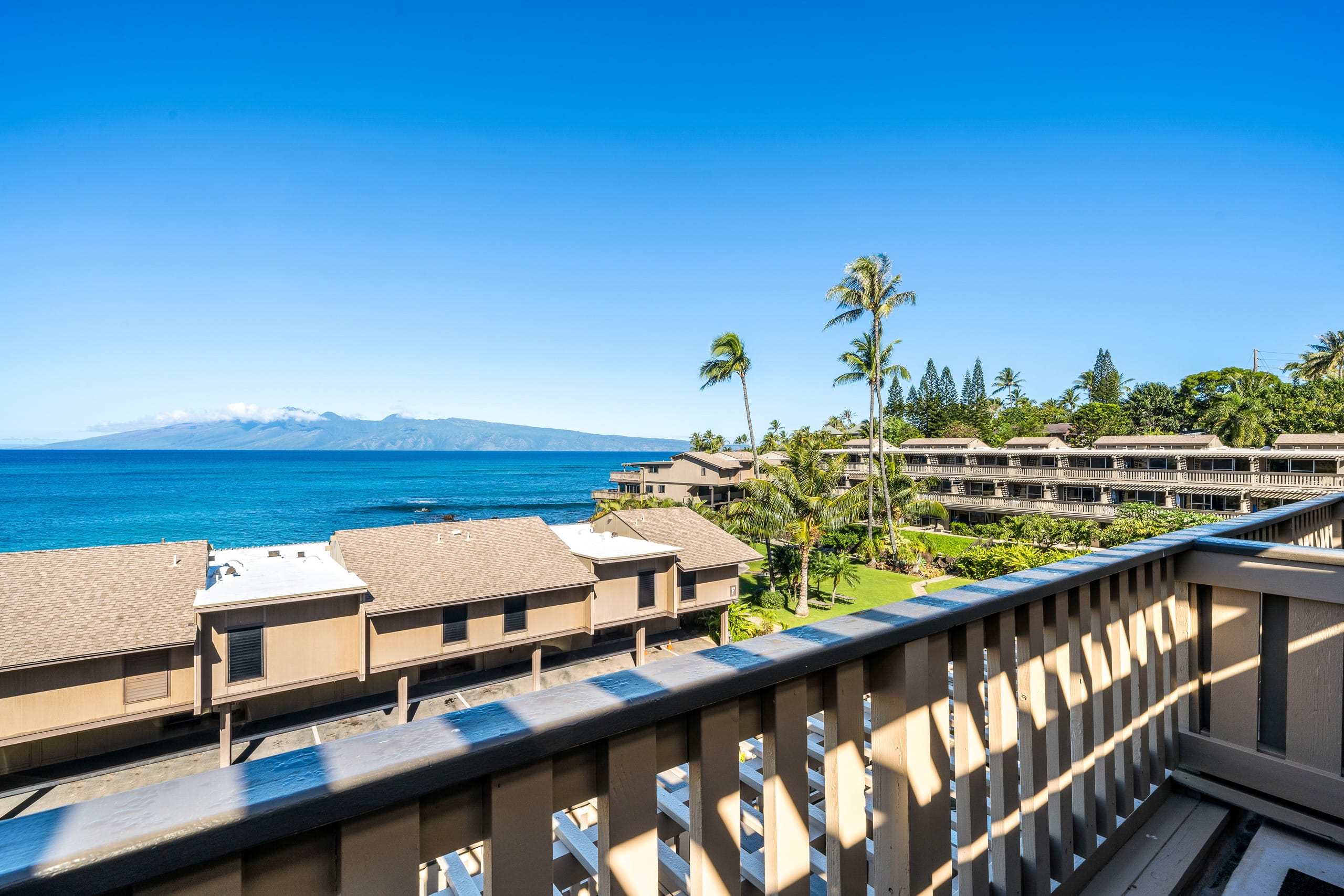 Condo in Lahaina · ★4.6 · 2 bedrooms · 3 beds · 2 baths - Image 19