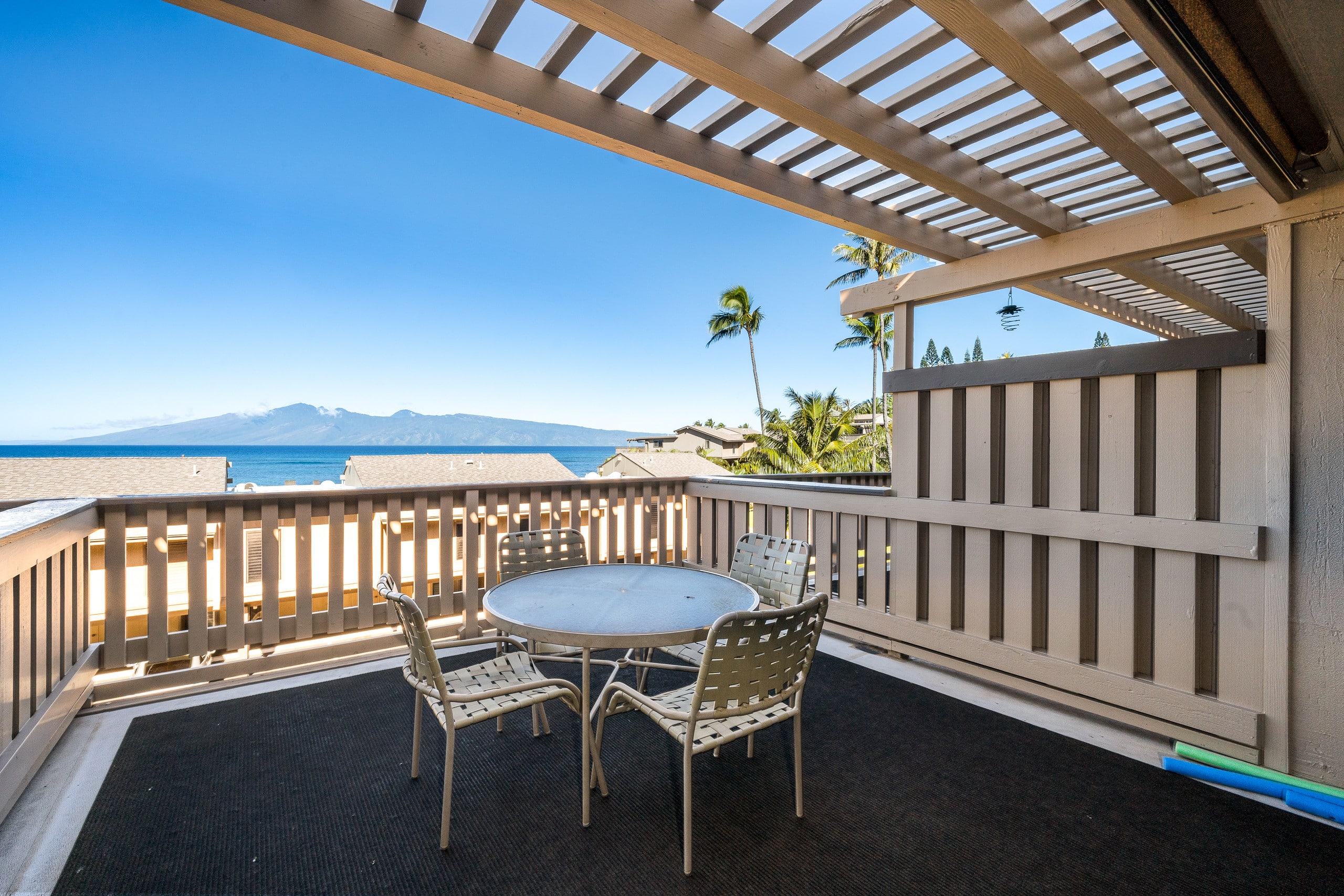 Condo in Lahaina · ★4.6 · 2 bedrooms · 3 beds · 2 baths - Image 4