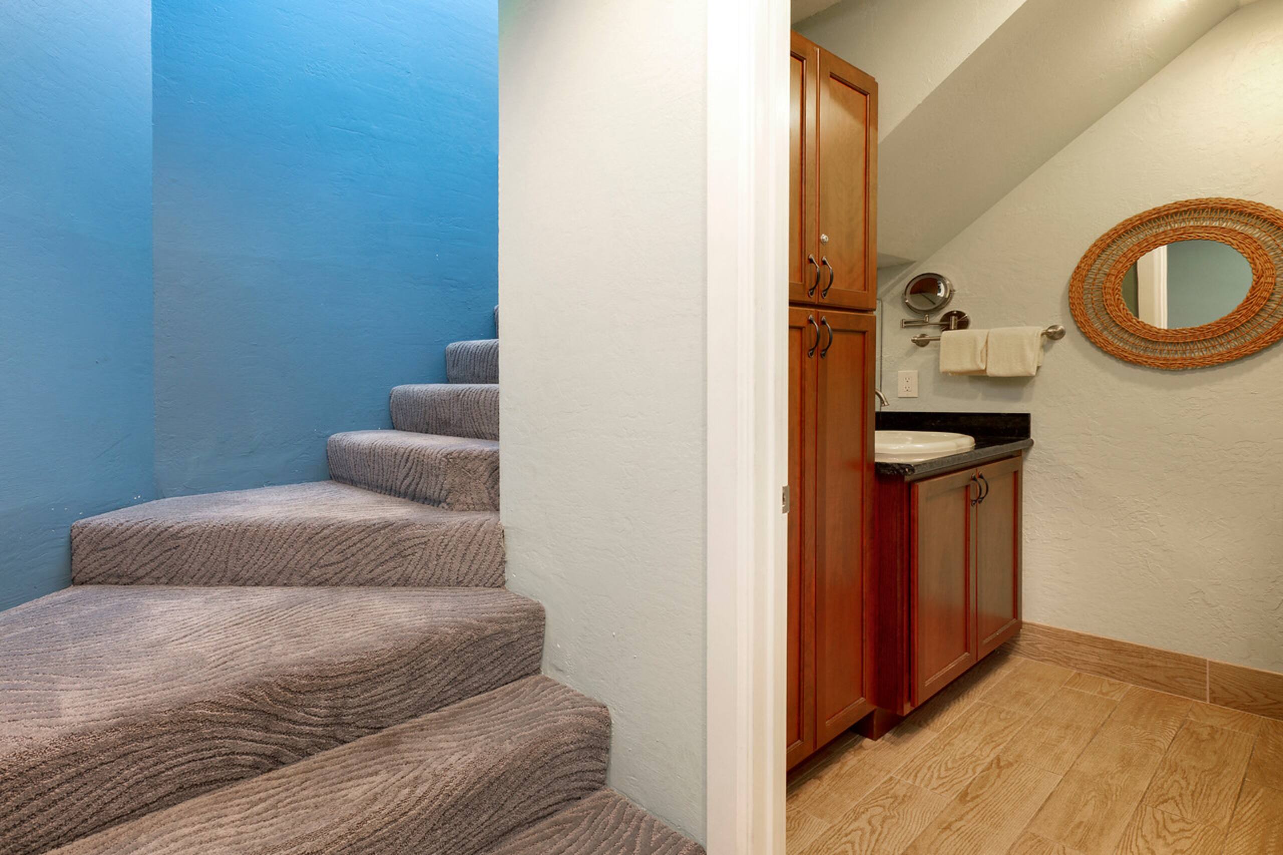 Condo in Lahaina · ★4.43 · 2 bedrooms · 4 beds · 2.5 private baths - Image 8