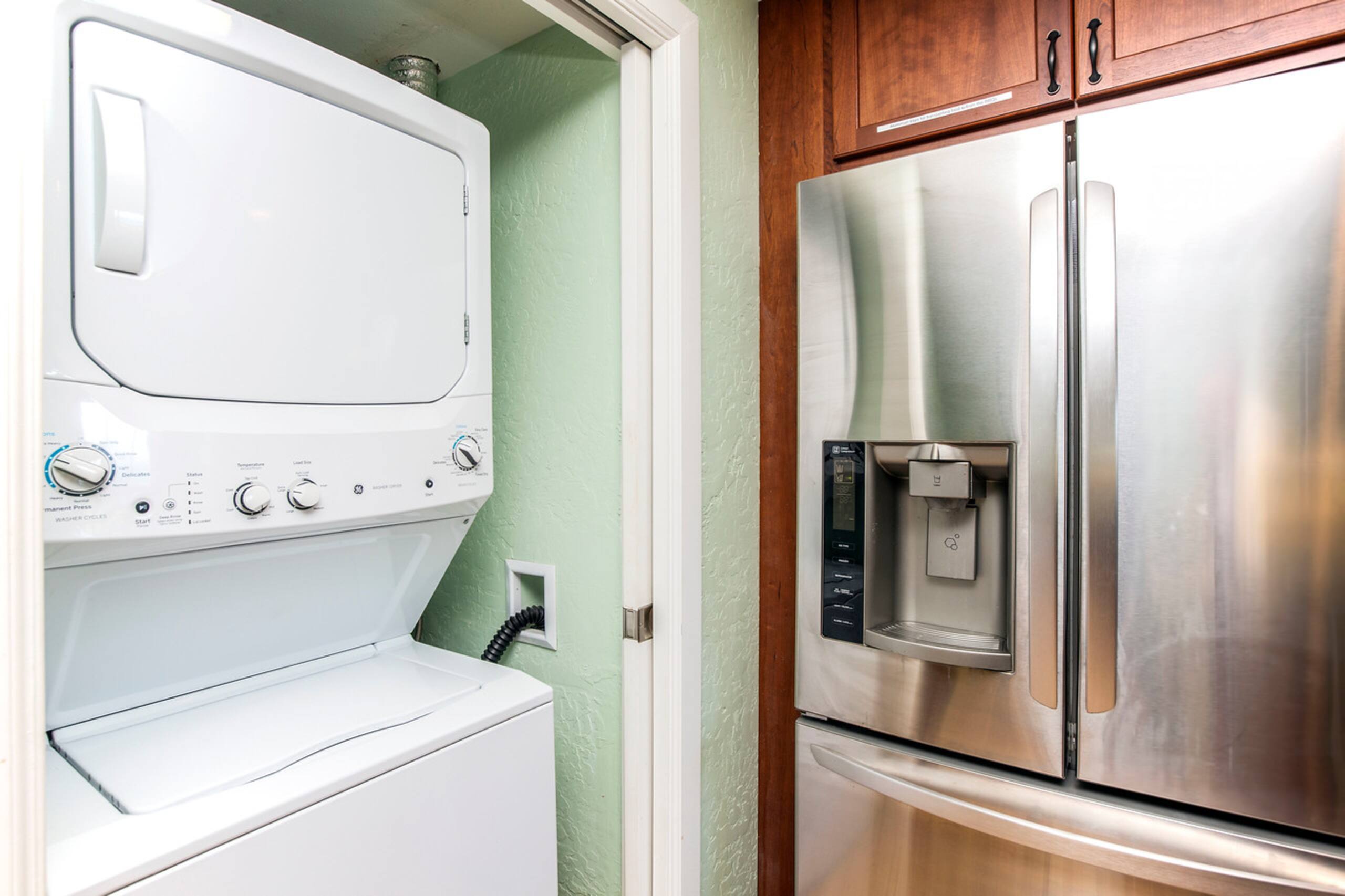Condo in Lahaina · ★4.43 · 2 bedrooms · 4 beds · 2.5 private baths - Image 7