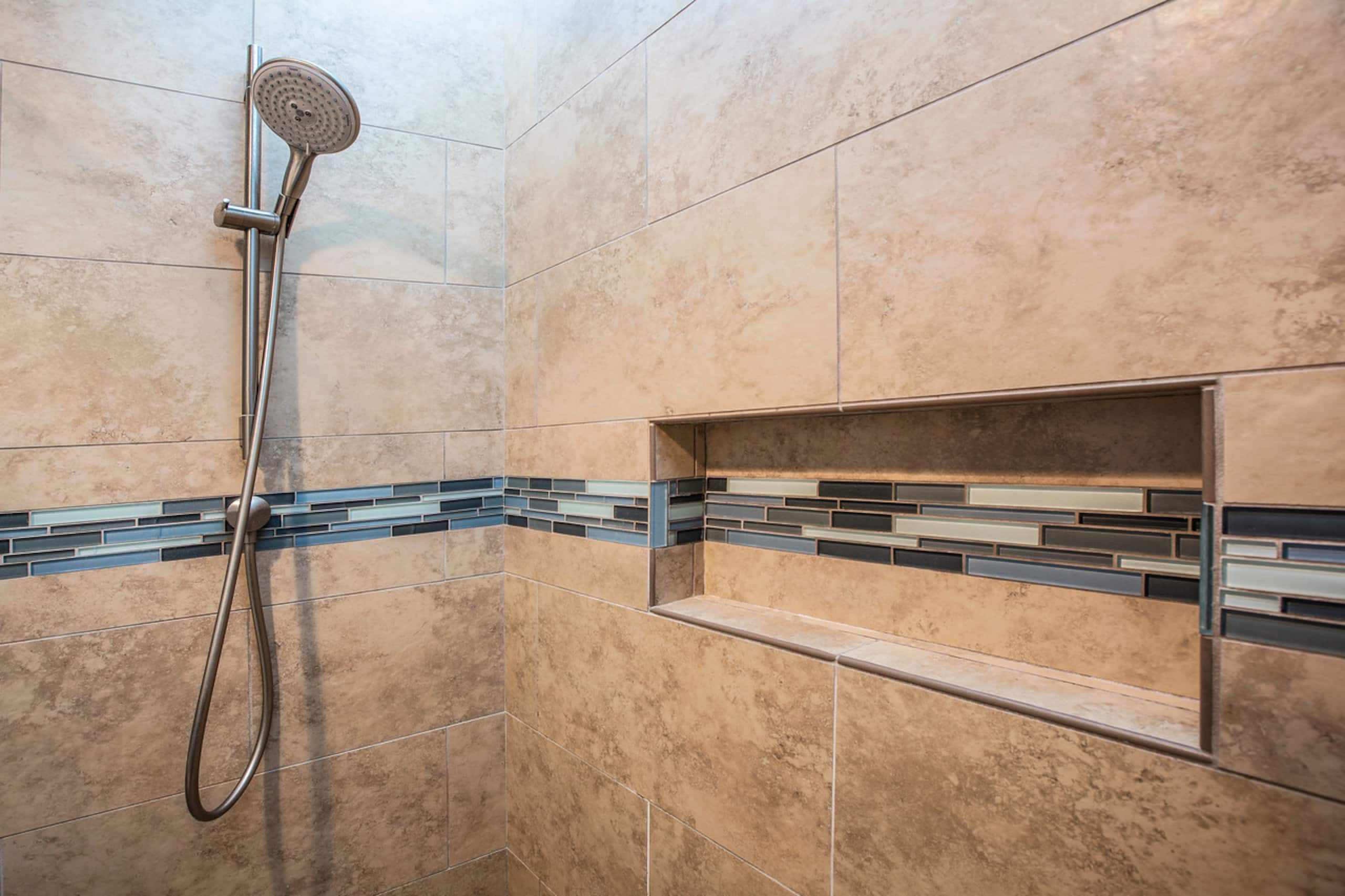Condo in Lahaina · ★4.43 · 2 bedrooms · 4 beds · 2.5 private baths - Image 13