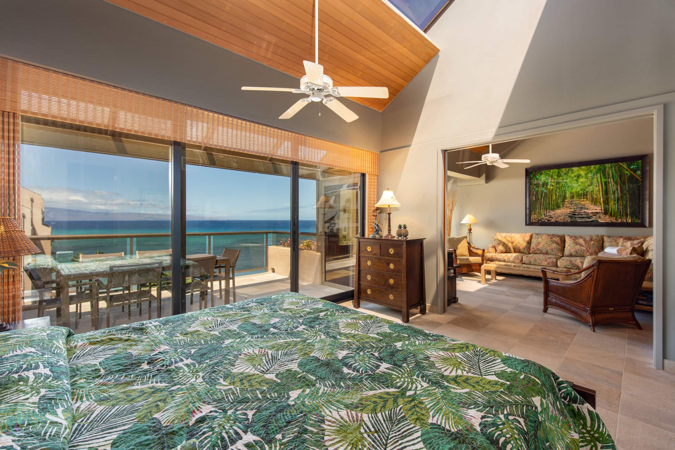 Condo in Lahaina · ★4.89 · 3 bedrooms · 5 beds · 3 private baths - Image 10