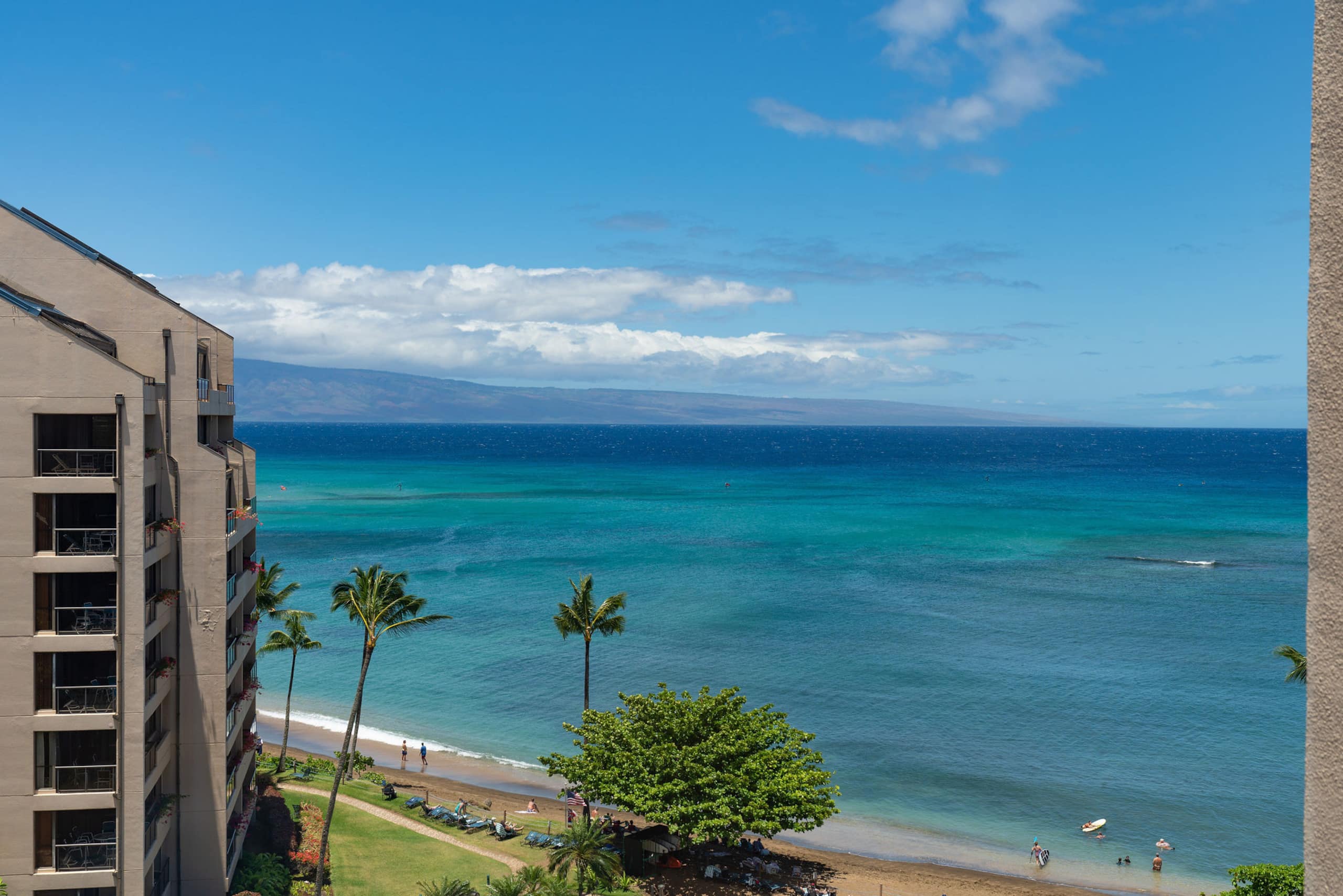 Condo in Lahaina · ★4.89 · 3 bedrooms · 5 beds · 3 private baths - Image 36
