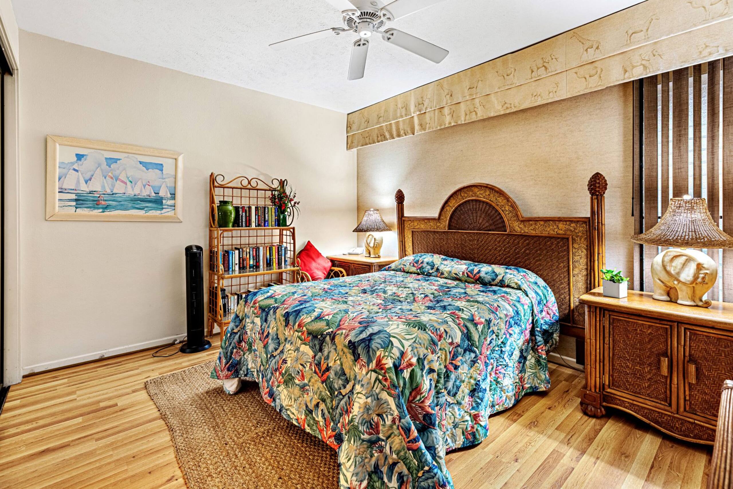 Condo in Lahaina · ★4.29 · 2 bedrooms · 2 beds · 2 baths - Image 19