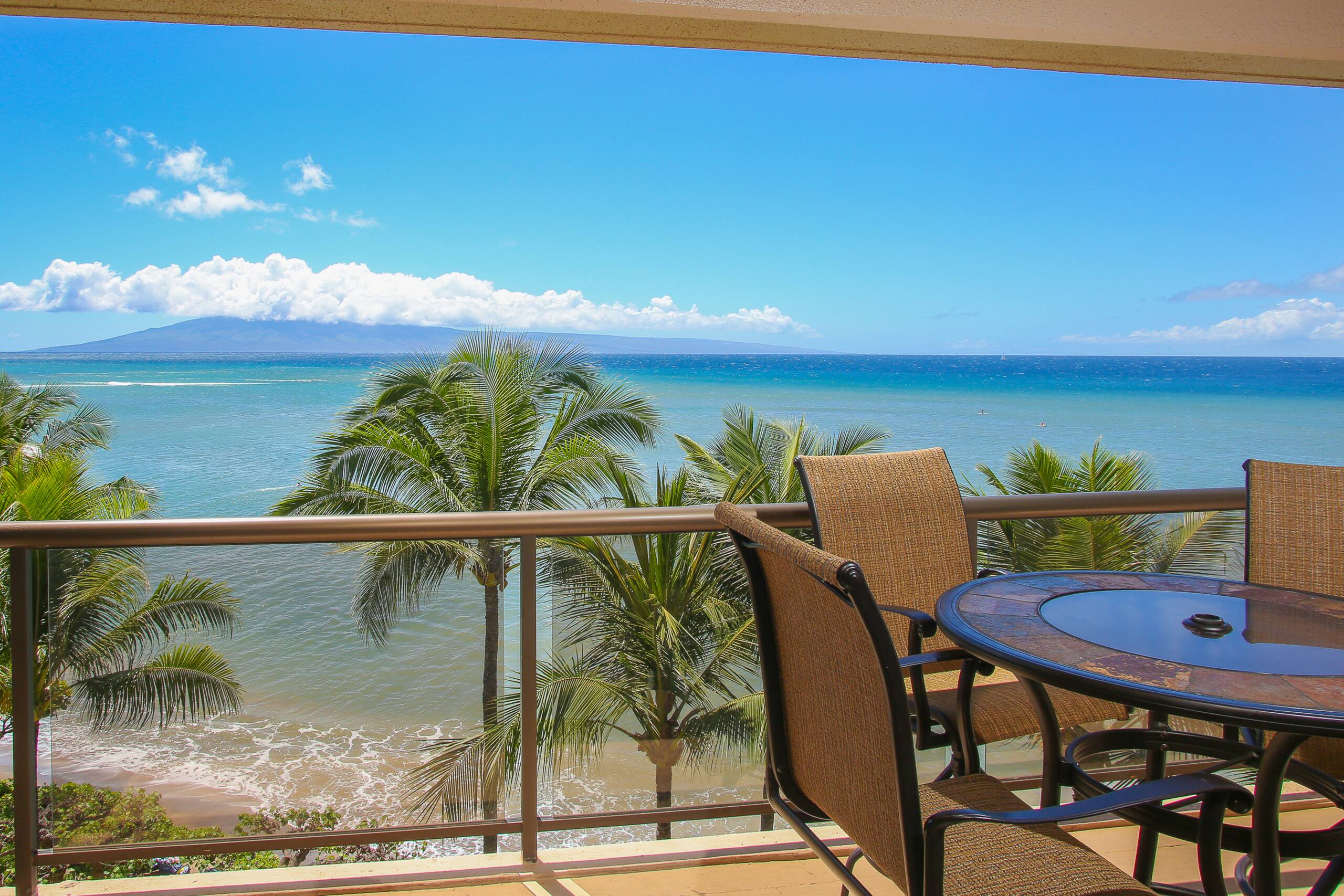 Condo in Lahaina · ★4.29 · 2 bedrooms · 2 beds · 2 baths - Image 23