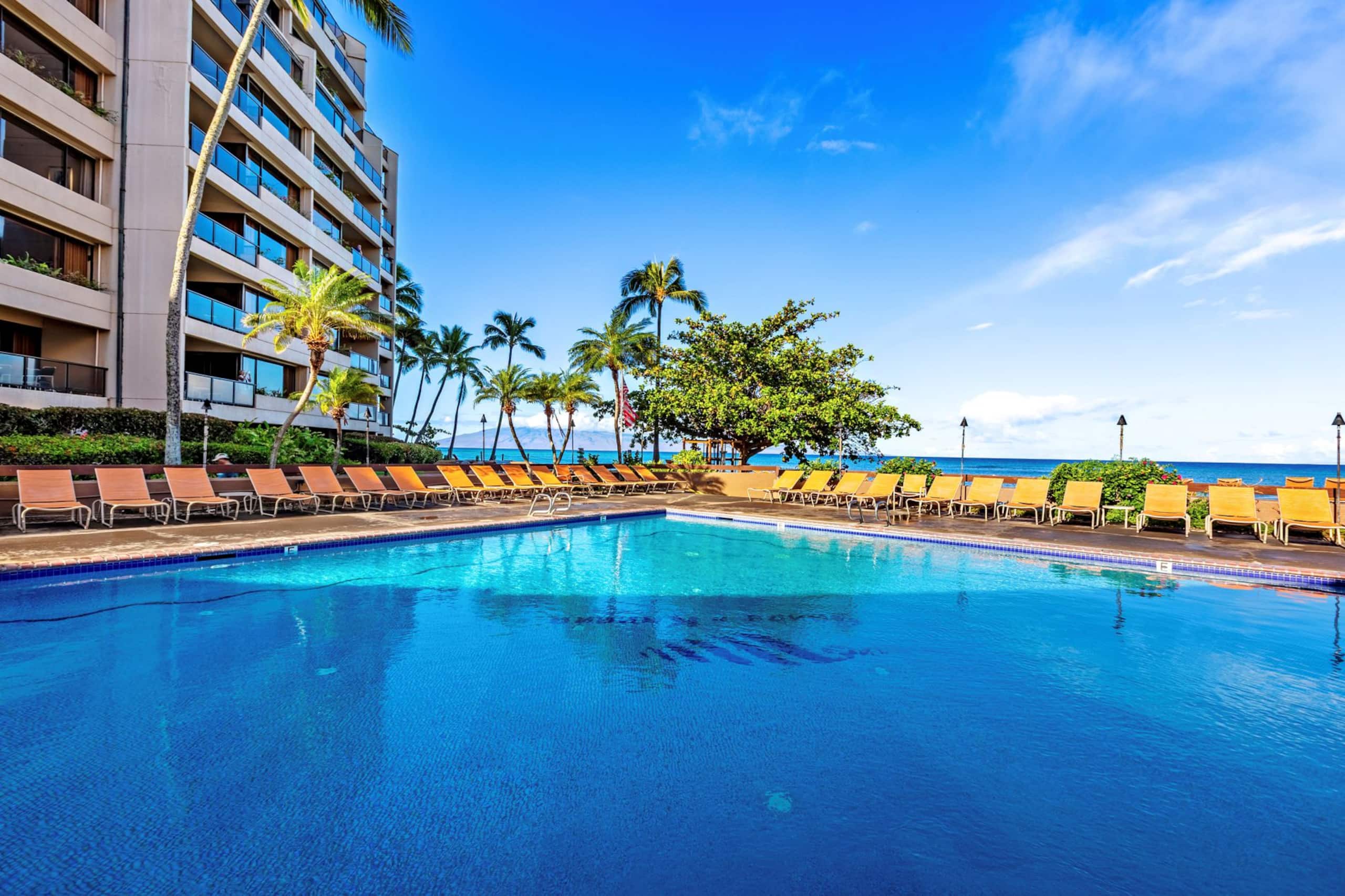 Condo in Lahaina · ★4.29 · 2 bedrooms · 2 beds · 2 baths - Image 41