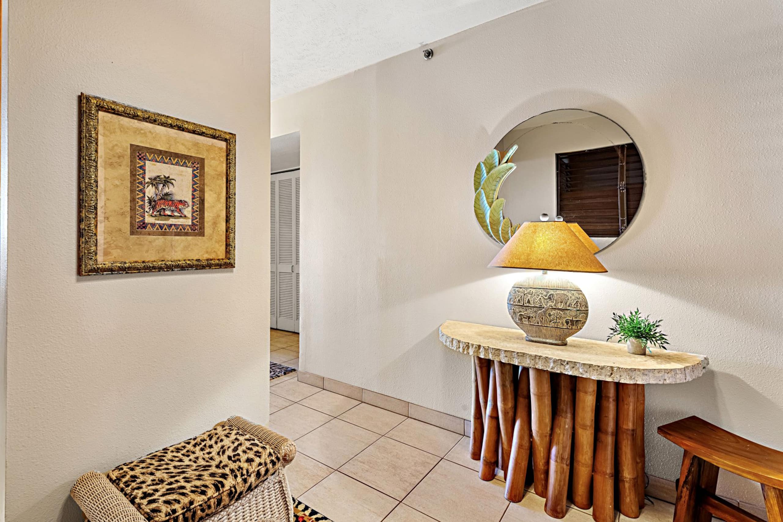 Condo in Lahaina · ★4.29 · 2 bedrooms · 2 beds · 2 baths - Image 24