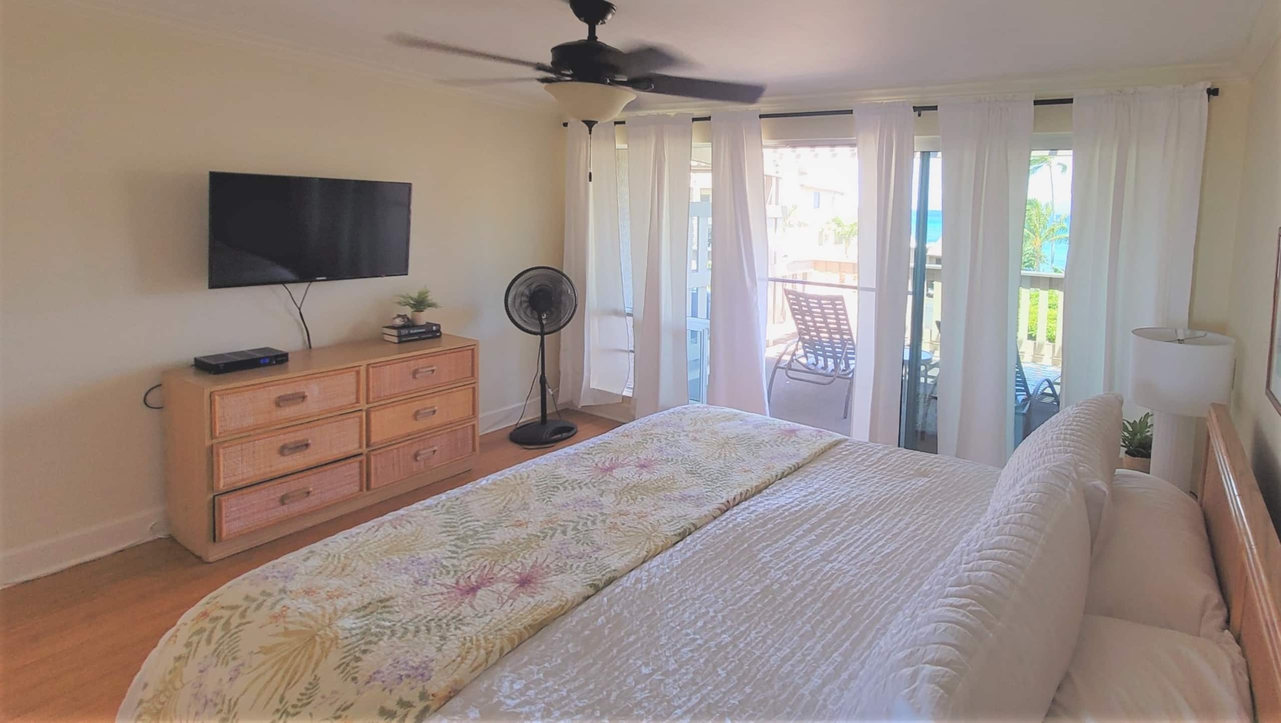 Condo in Lahaina · ★4.8 · 2 bedrooms · 3 beds · 2 private baths - Image 10