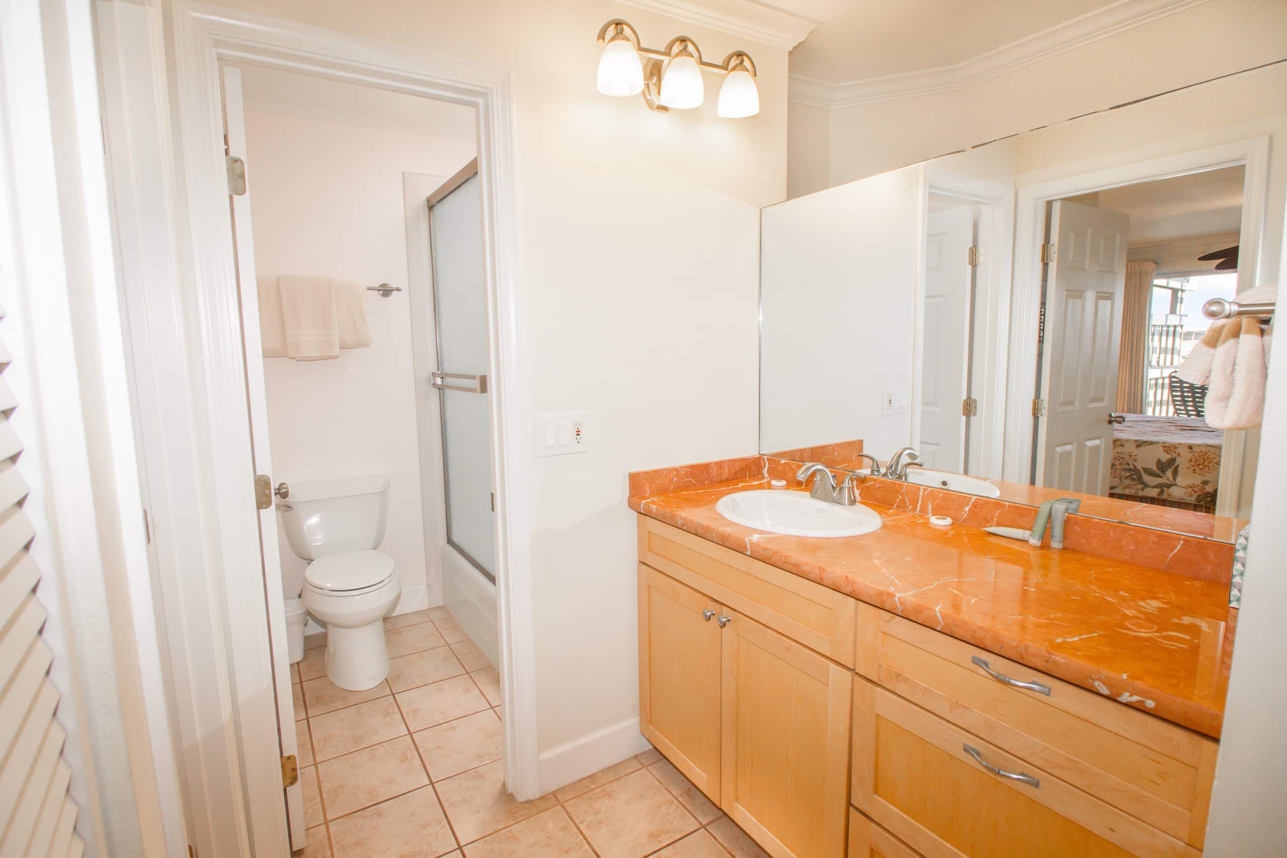 Condo in Lahaina · ★4.8 · 2 bedrooms · 3 beds · 2 private baths - Image 22
