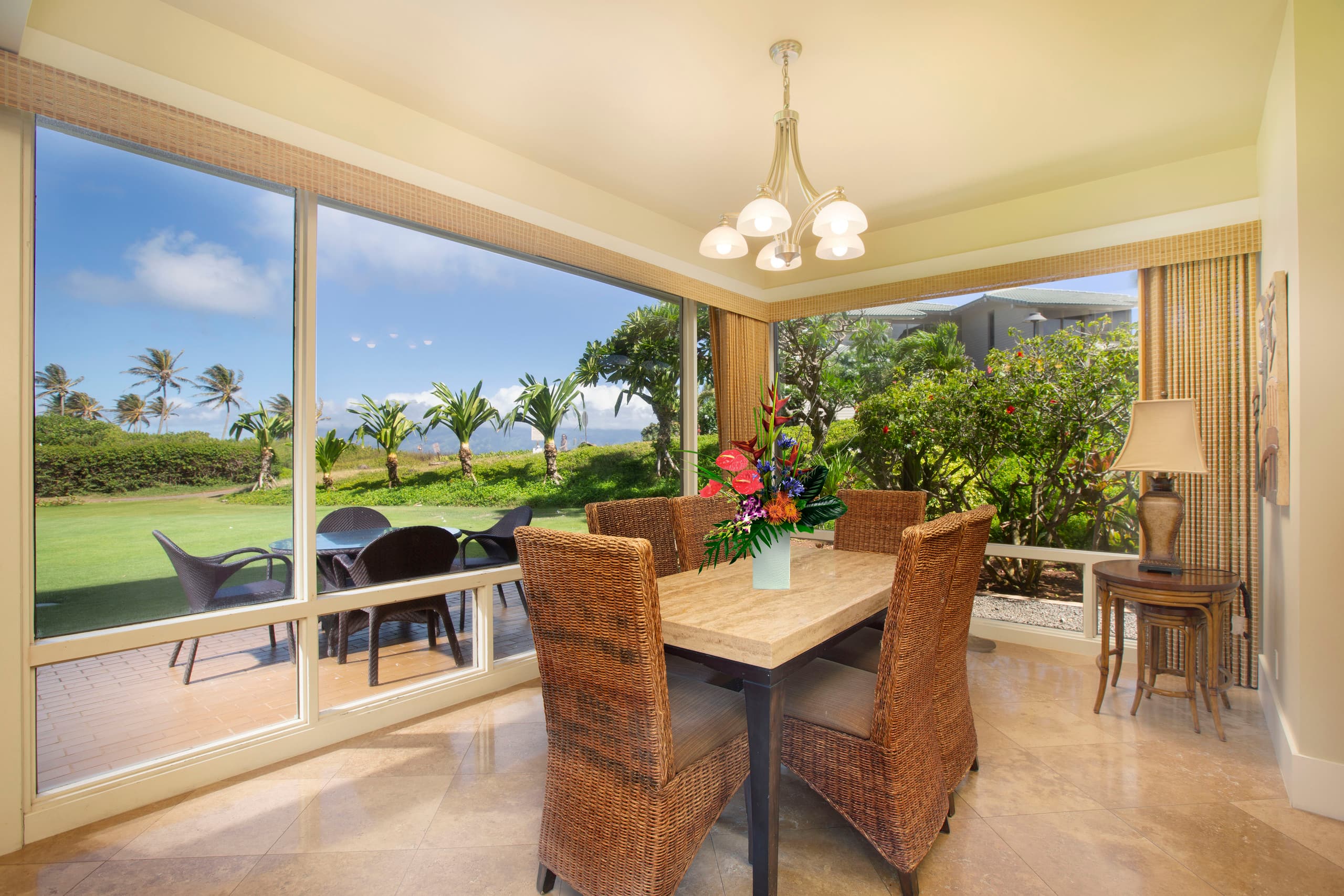 Condo in Lahaina · ★4.65 · 2 bedrooms · 3 beds · 2.5 baths - Image 5