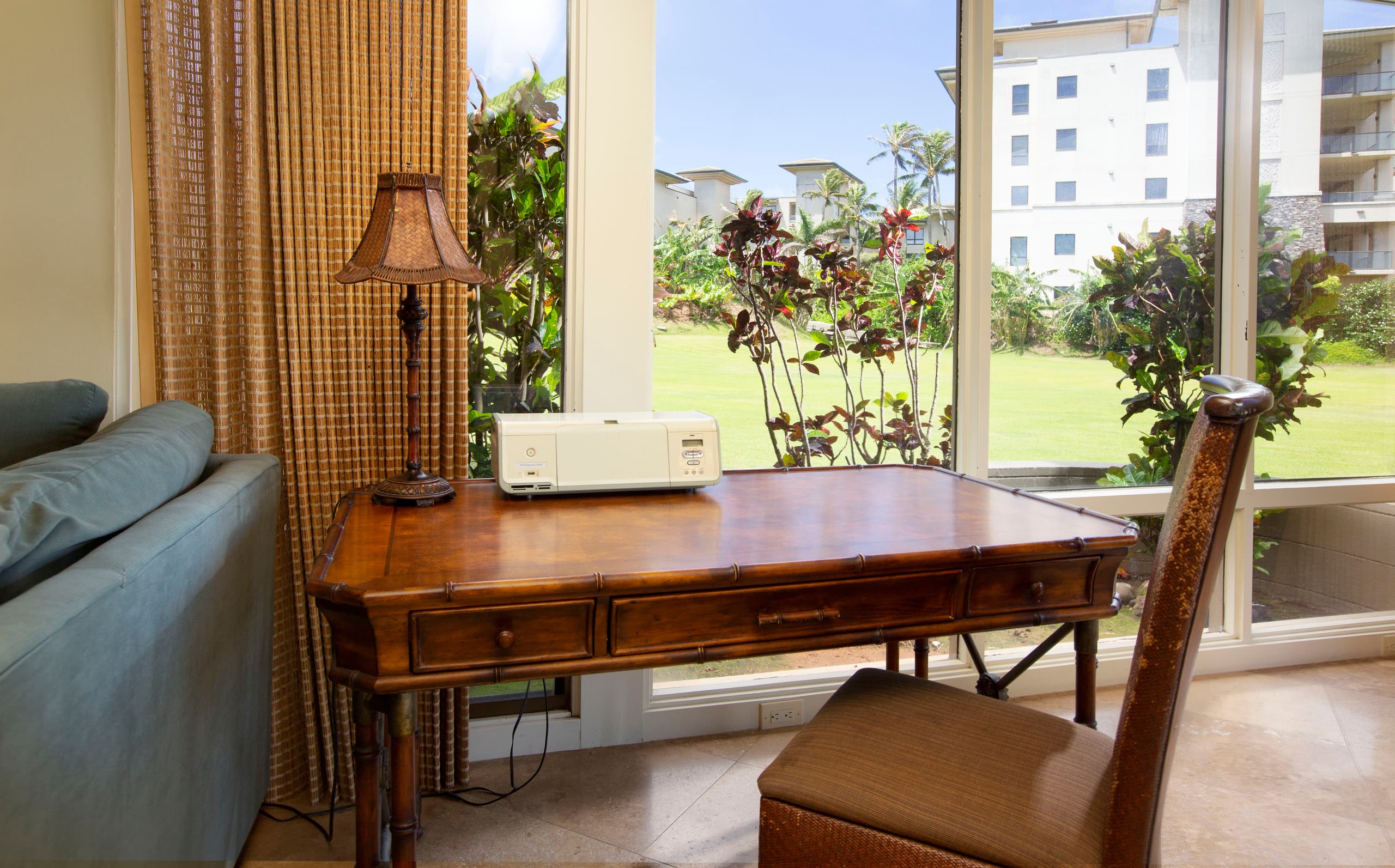 Condo in Lahaina · ★4.65 · 2 bedrooms · 3 beds · 2.5 baths - Image 13