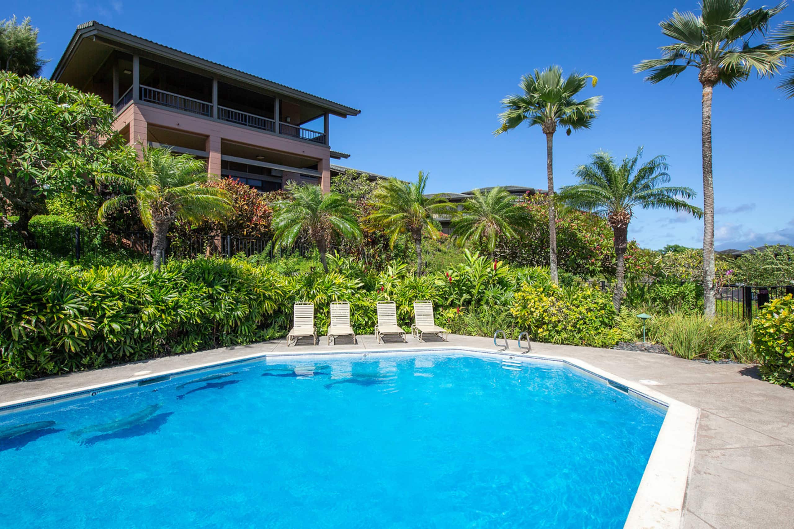 Condo in Lahaina · ★4.79 · 2 bedrooms · 3 beds · 3 private baths - Image 21