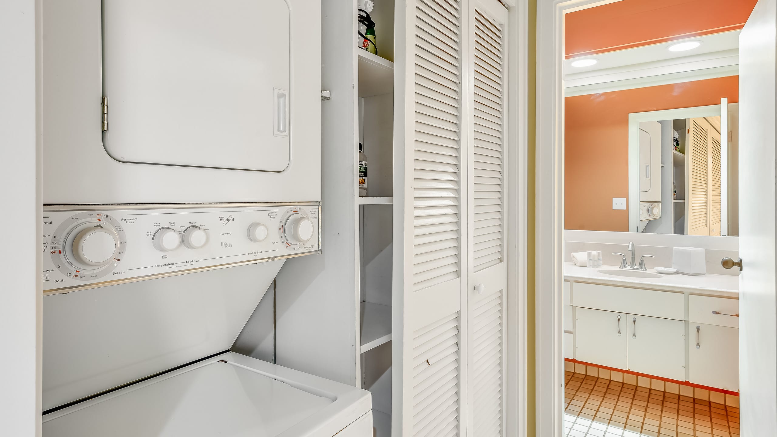 Condo in Lahaina · ★4.79 · 2 bedrooms · 3 beds · 3 private baths - Image 12