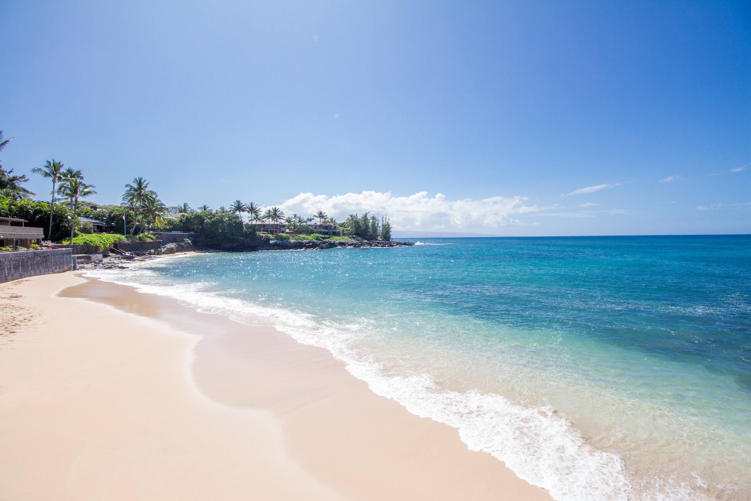 Condo in Lahaina · ★4.0 · 2 bedrooms · 4 beds · 2 baths - Image 20