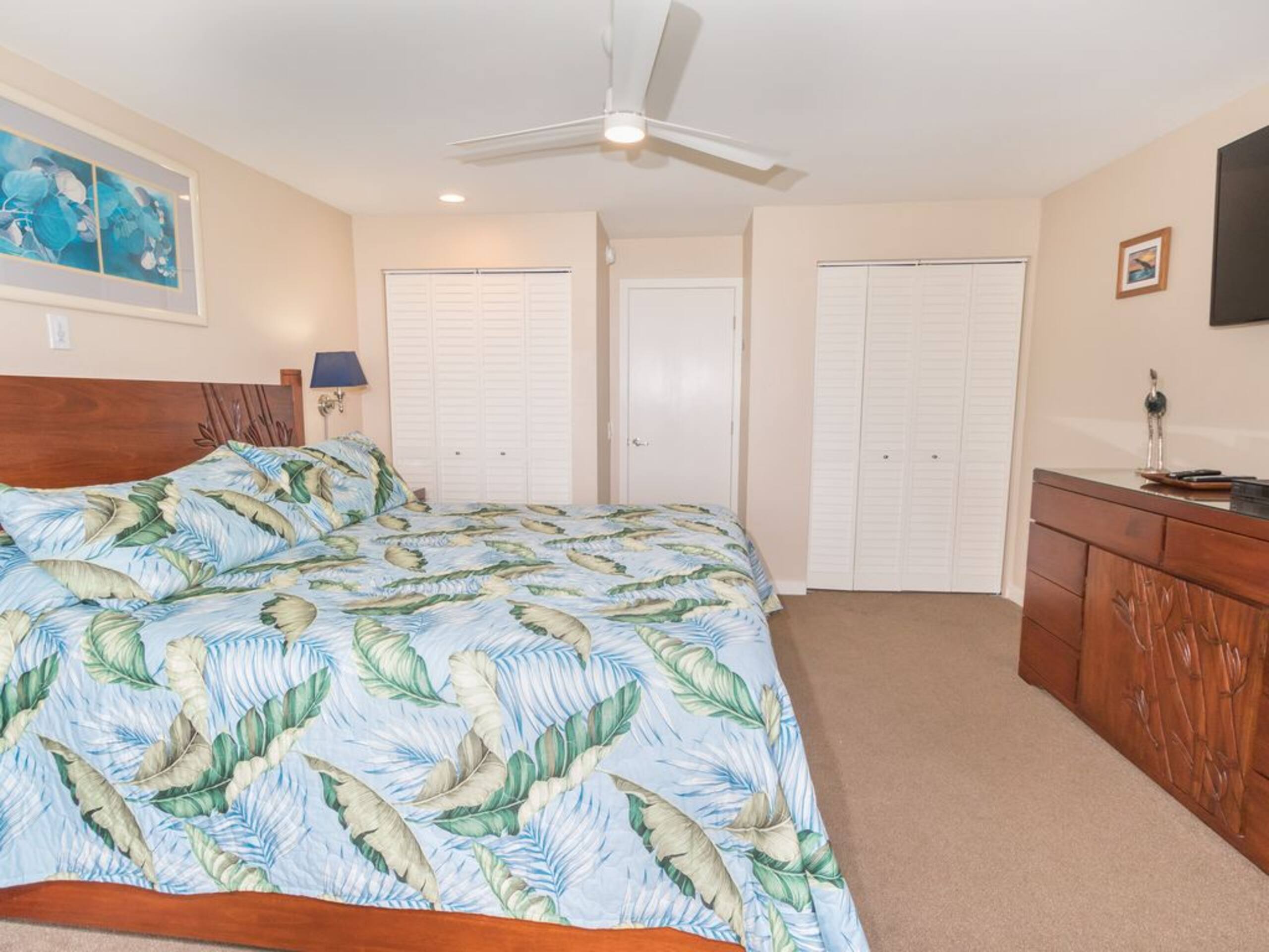 Condo in Lahaina · ★4.0 · 2 bedrooms · 4 beds · 2 baths - Image 14