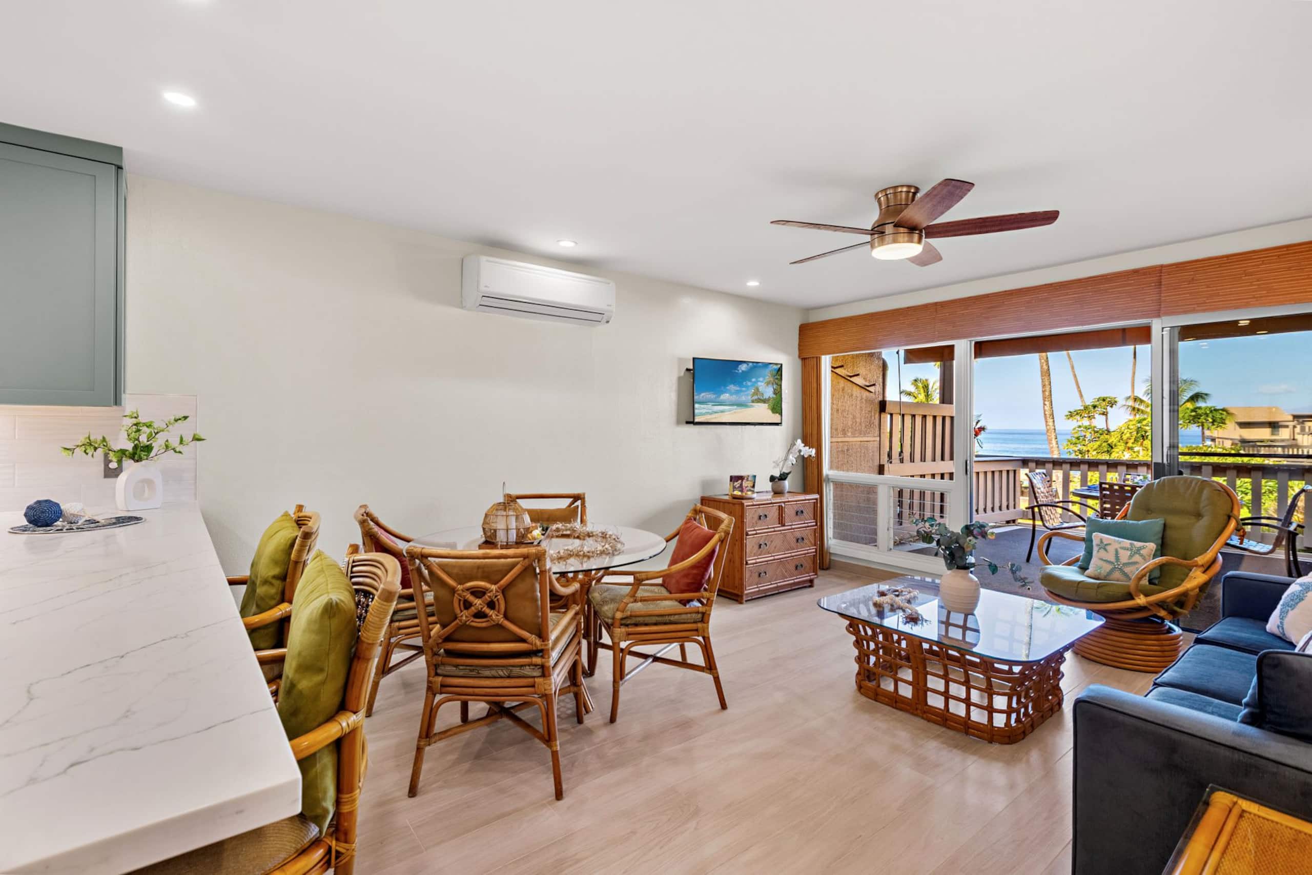 Condo in Lahaina · ★4.11 · 2 bedrooms · 4 beds · 2.5 baths - Image 10