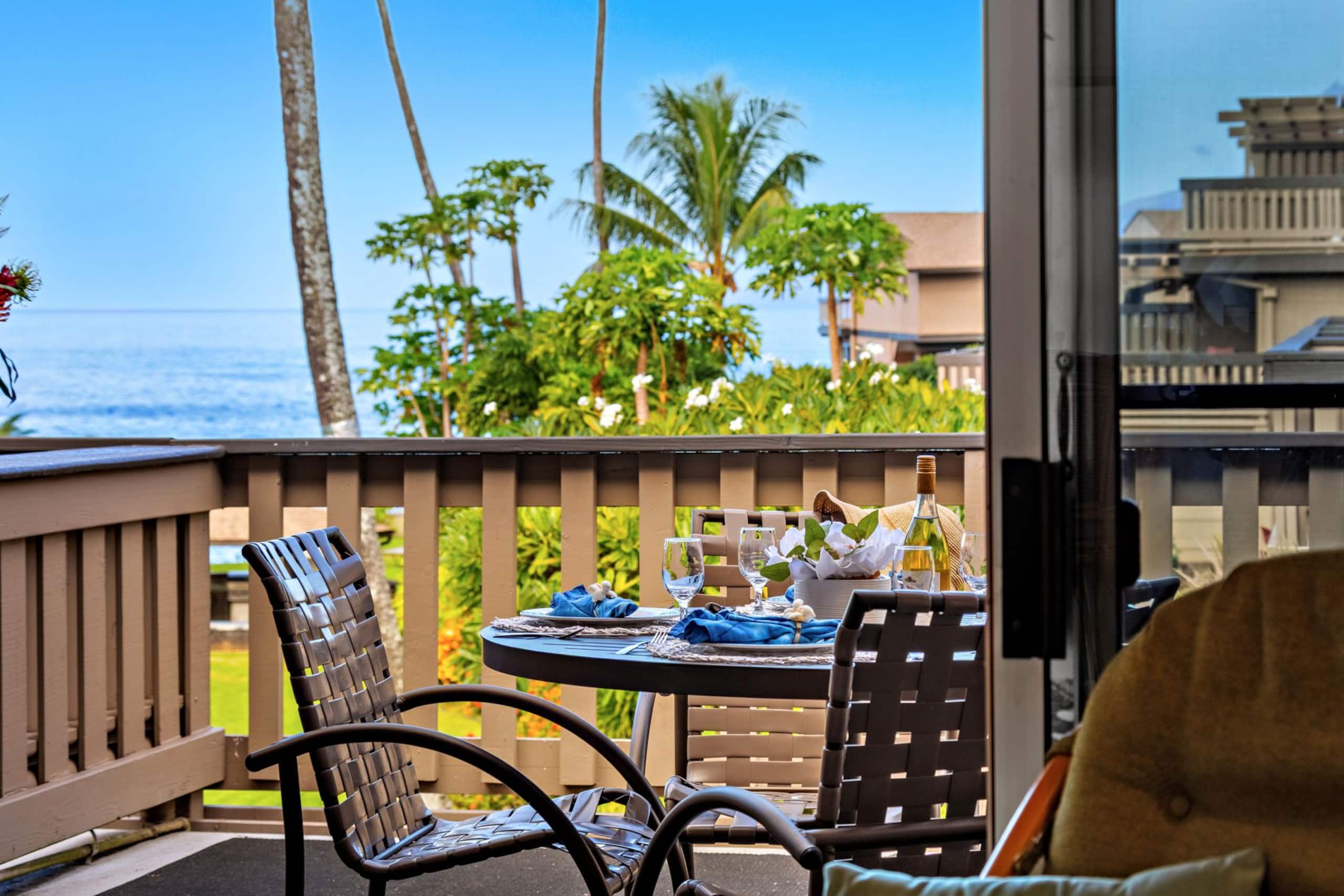 Condo in Lahaina · ★4.11 · 2 bedrooms · 4 beds · 2.5 baths - Image 4