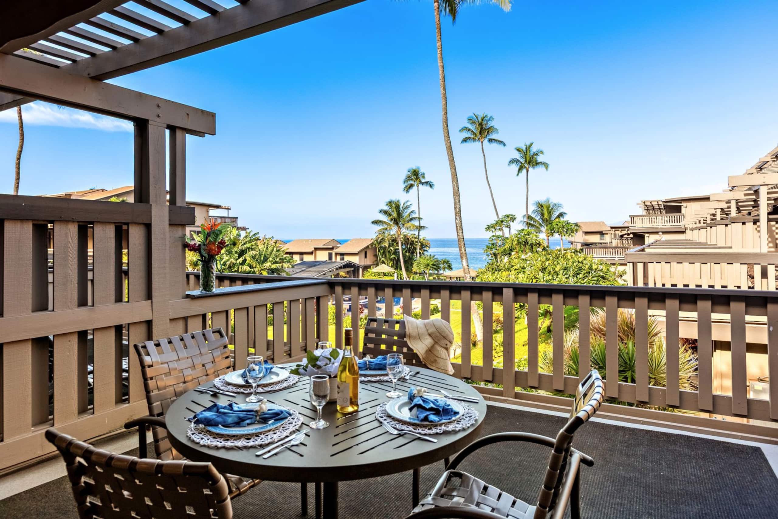 Condo in Lahaina · ★4.11 · 2 bedrooms · 4 beds · 2.5 baths - Image 3