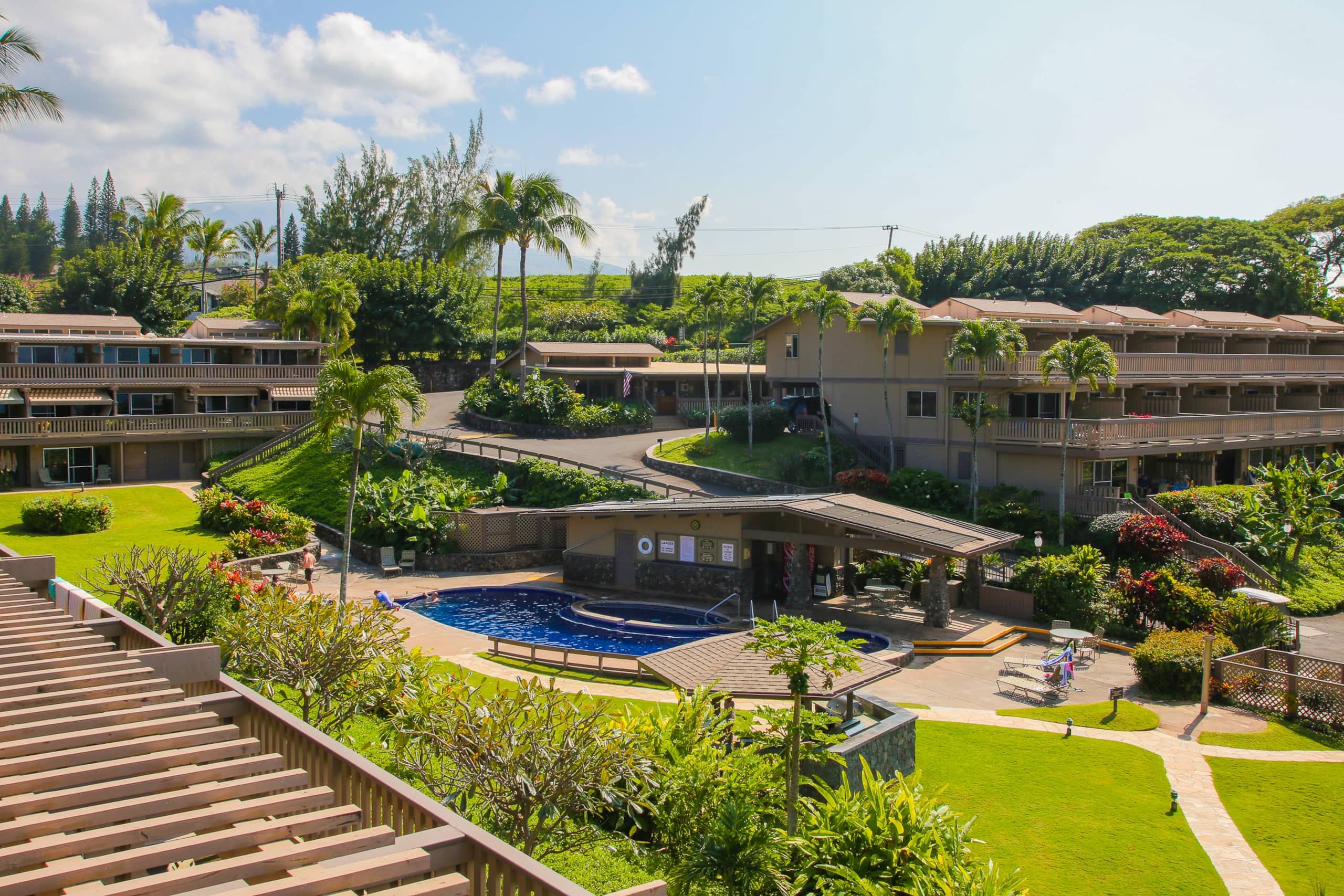 Condo in Lahaina · ★4.67 · 2 bedrooms · 4 beds · 2.5 baths - Image 27