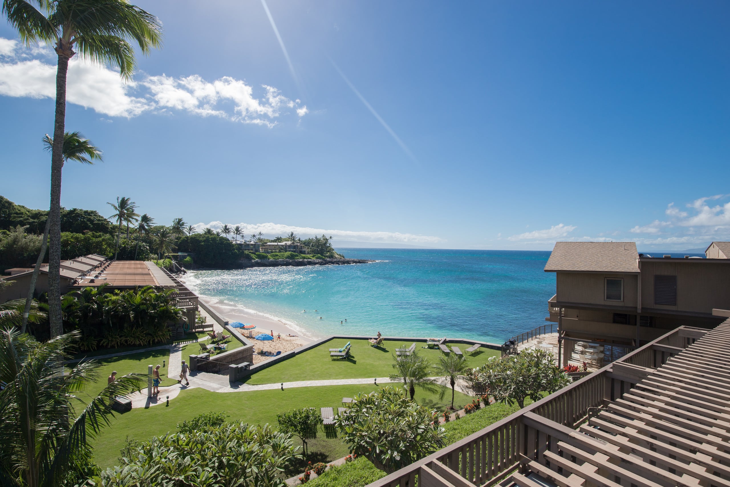 Condo in Lahaina · ★4.67 · 2 bedrooms · 4 beds · 2.5 baths - Image 22