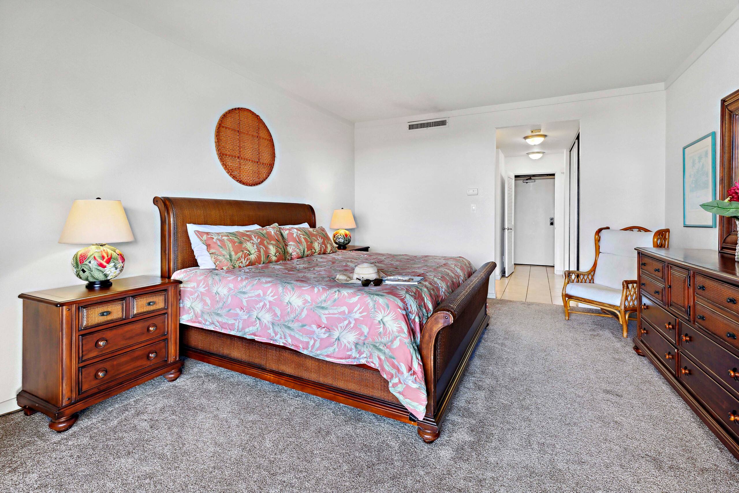 Condo in Lahaina · ★4.3 · 1 bedroom · 2 beds · 2 private baths - Image 39