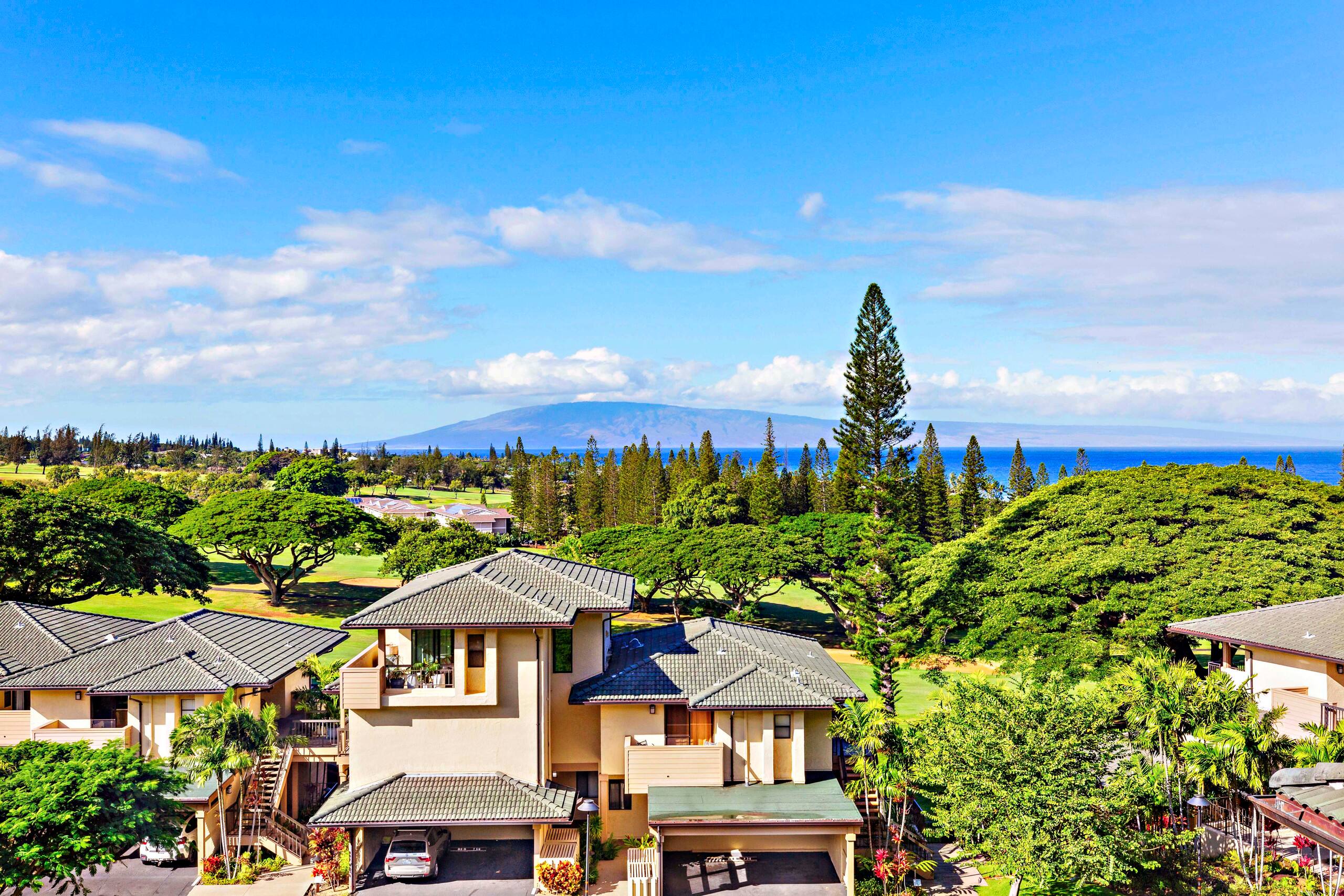 Condo in Lahaina · ★4.3 · 1 bedroom · 2 beds · 2 private baths - Image 29