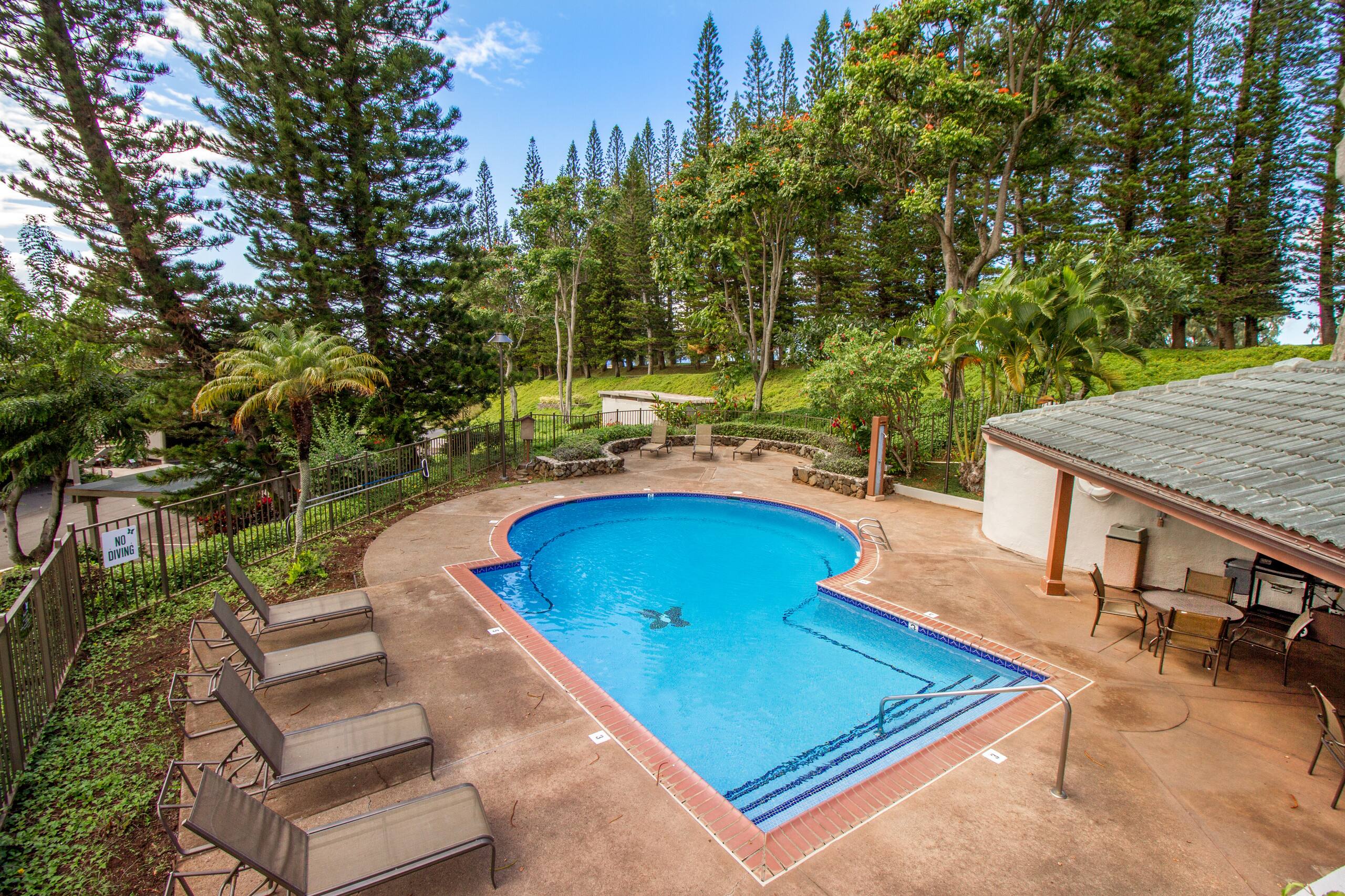 Condo in Lahaina · ★4.3 · 1 bedroom · 2 beds · 2 private baths - Image 15