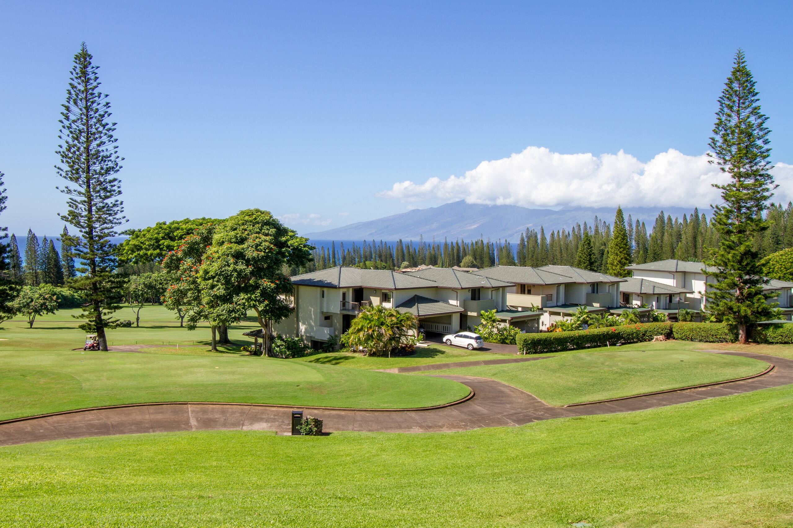 Condo in Lahaina · ★4.3 · 1 bedroom · 2 beds · 2 private baths - Image 19