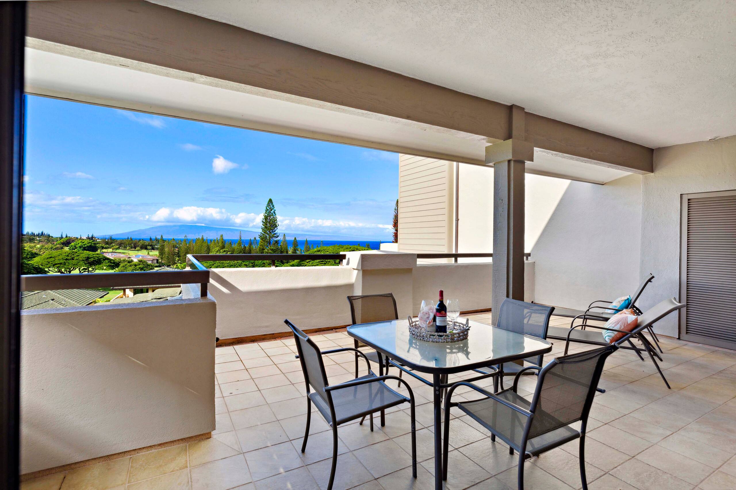 Condo in Lahaina · ★4.3 · 1 bedroom · 2 beds · 2 private baths - Image 3