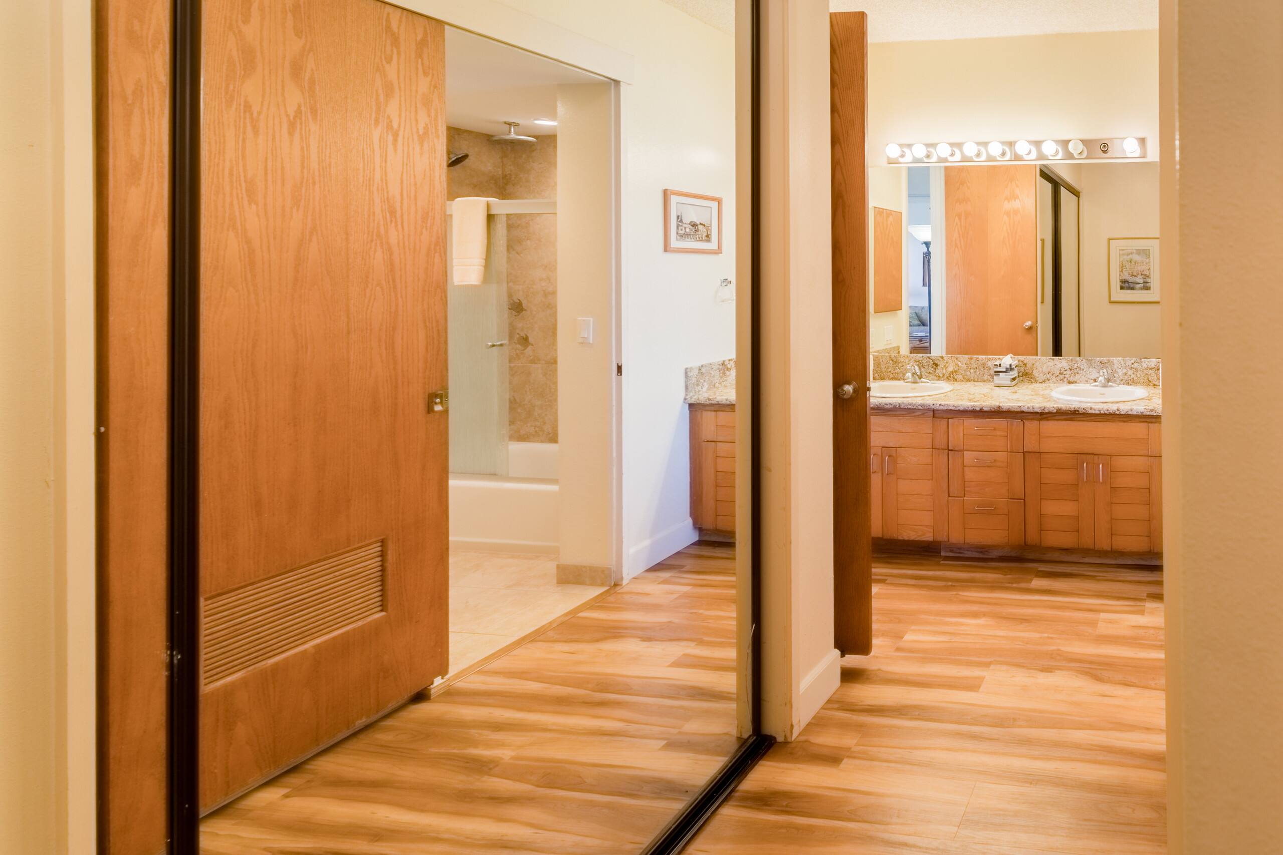Condo in Lahaina · ★5.0 · 2 bedrooms · 4 beds · 2 private baths - Image 24