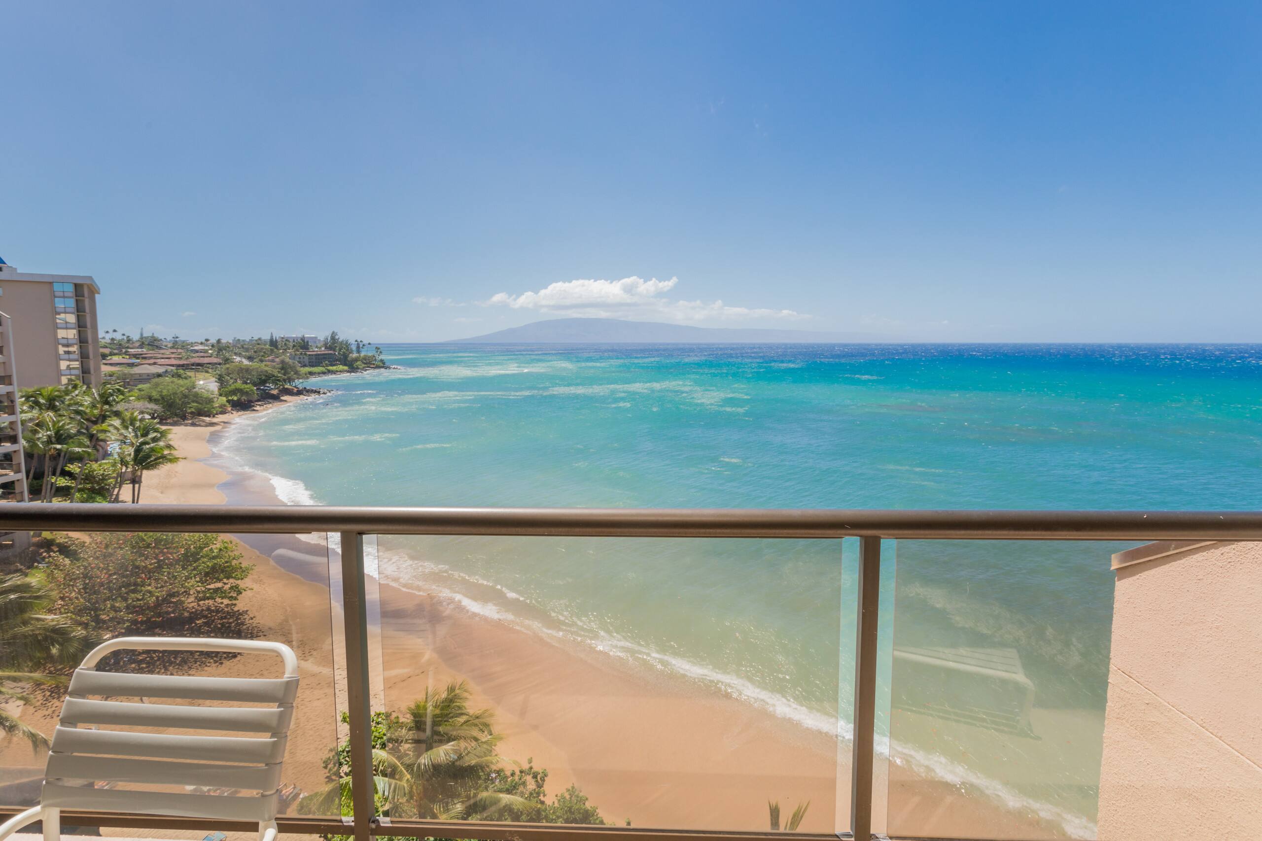Condo in Lahaina · ★5.0 · 2 bedrooms · 4 beds · 2 private baths - Image 5
