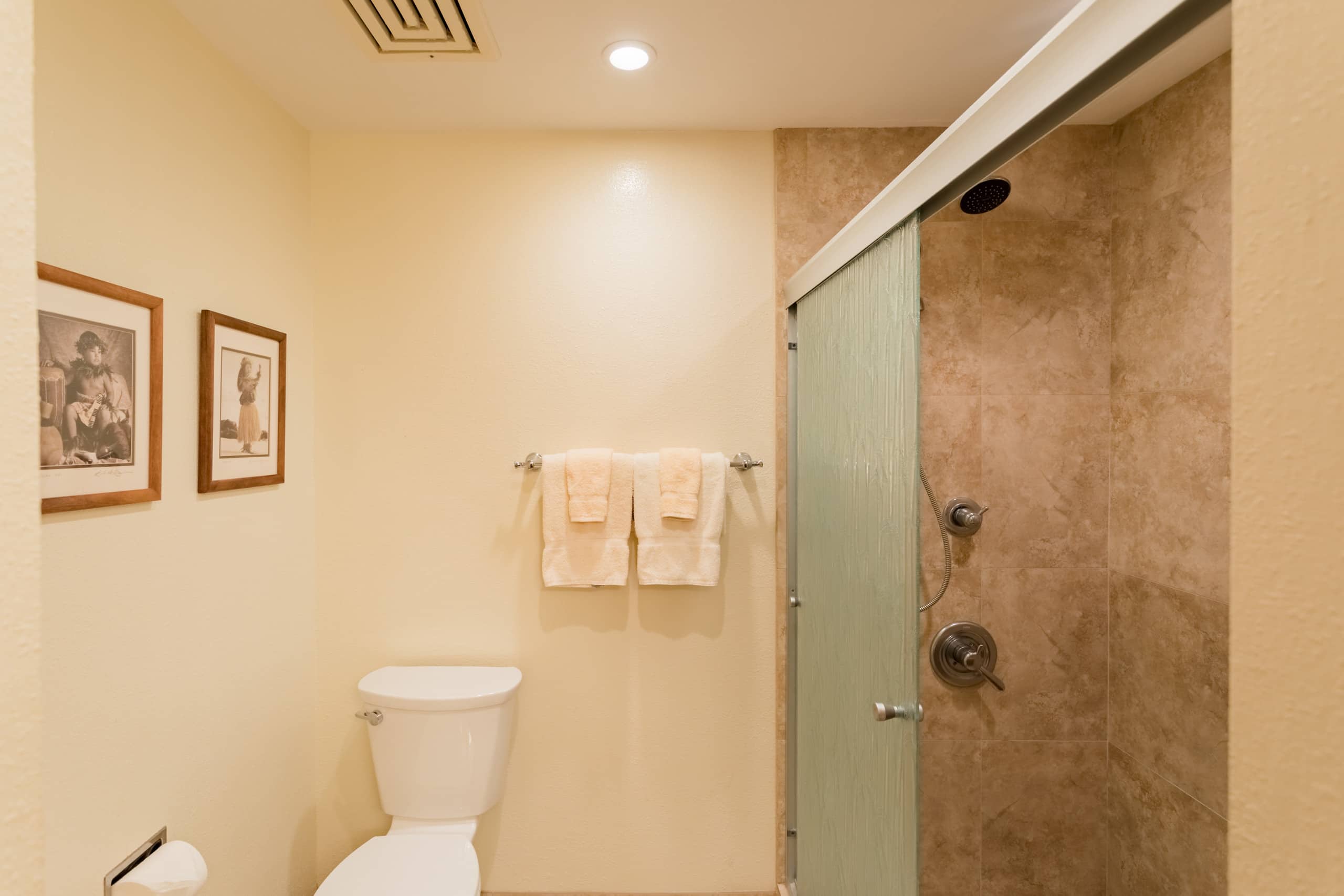 Condo in Lahaina · ★5.0 · 2 bedrooms · 4 beds · 2 private baths - Image 29