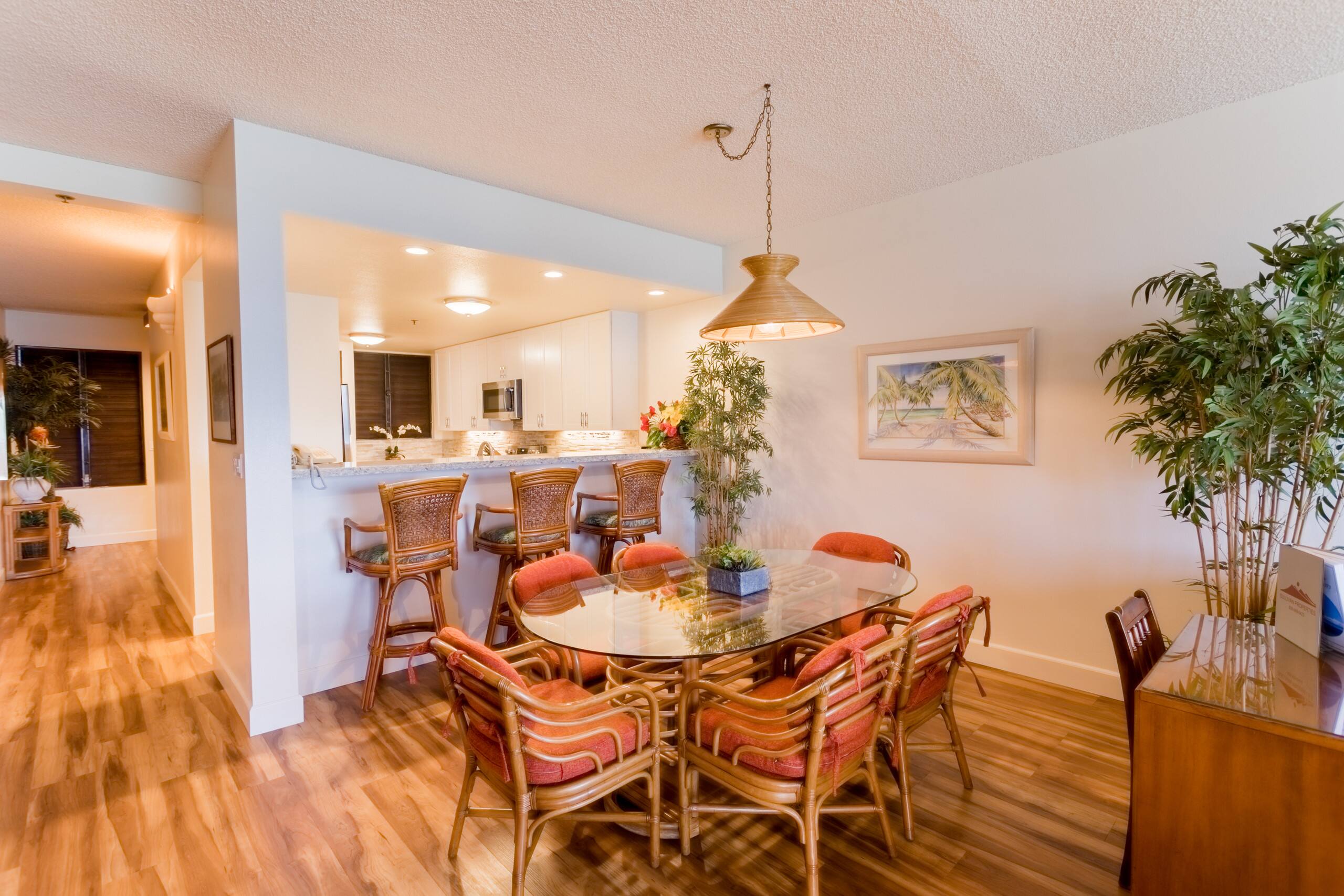 Condo in Lahaina · ★5.0 · 2 bedrooms · 4 beds · 2 private baths - Image 14