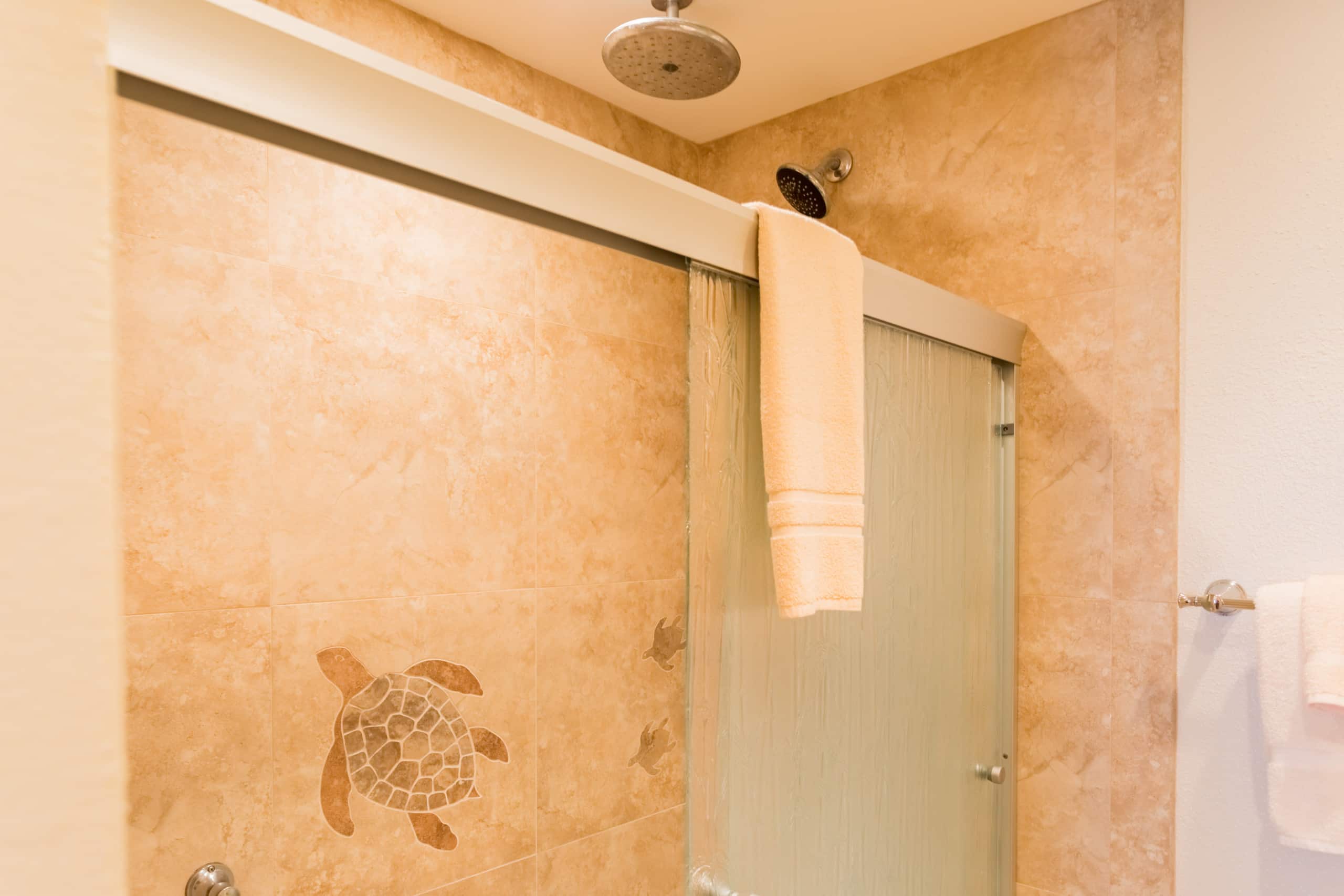 Condo in Lahaina · ★5.0 · 2 bedrooms · 4 beds · 2 private baths - Image 31