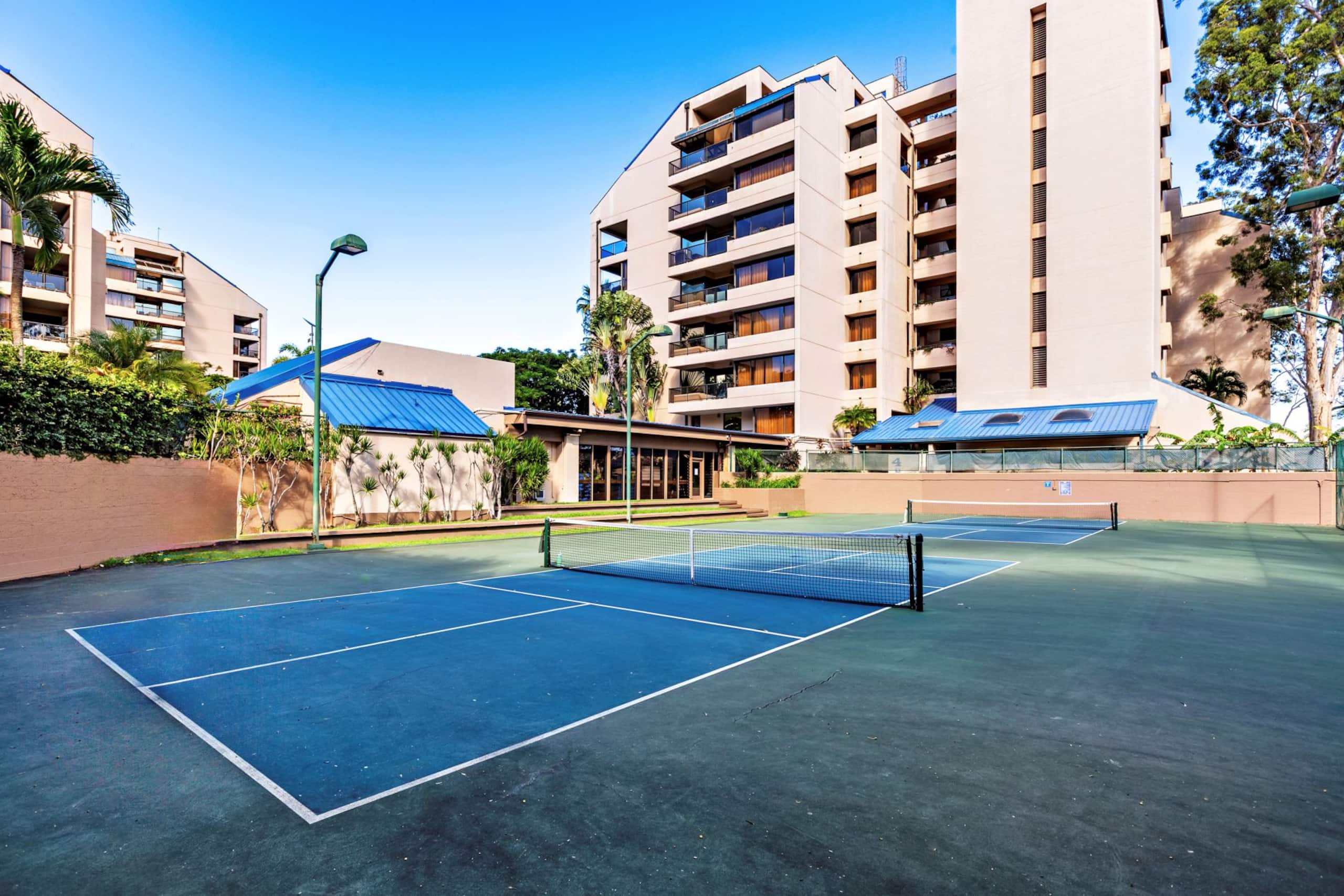 Condo in Lahaina · ★5.0 · 2 bedrooms · 4 beds · 2 private baths - Image 64