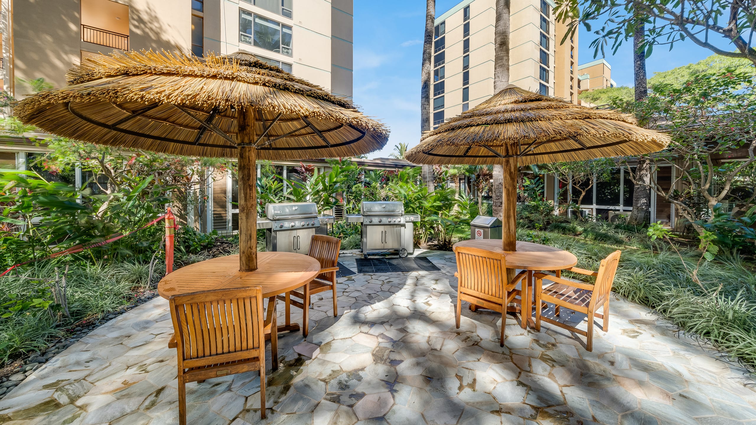 Condo in Lahaina · ★4.8 · 1 bedroom · 2 beds · 1 private bath - Image 16
